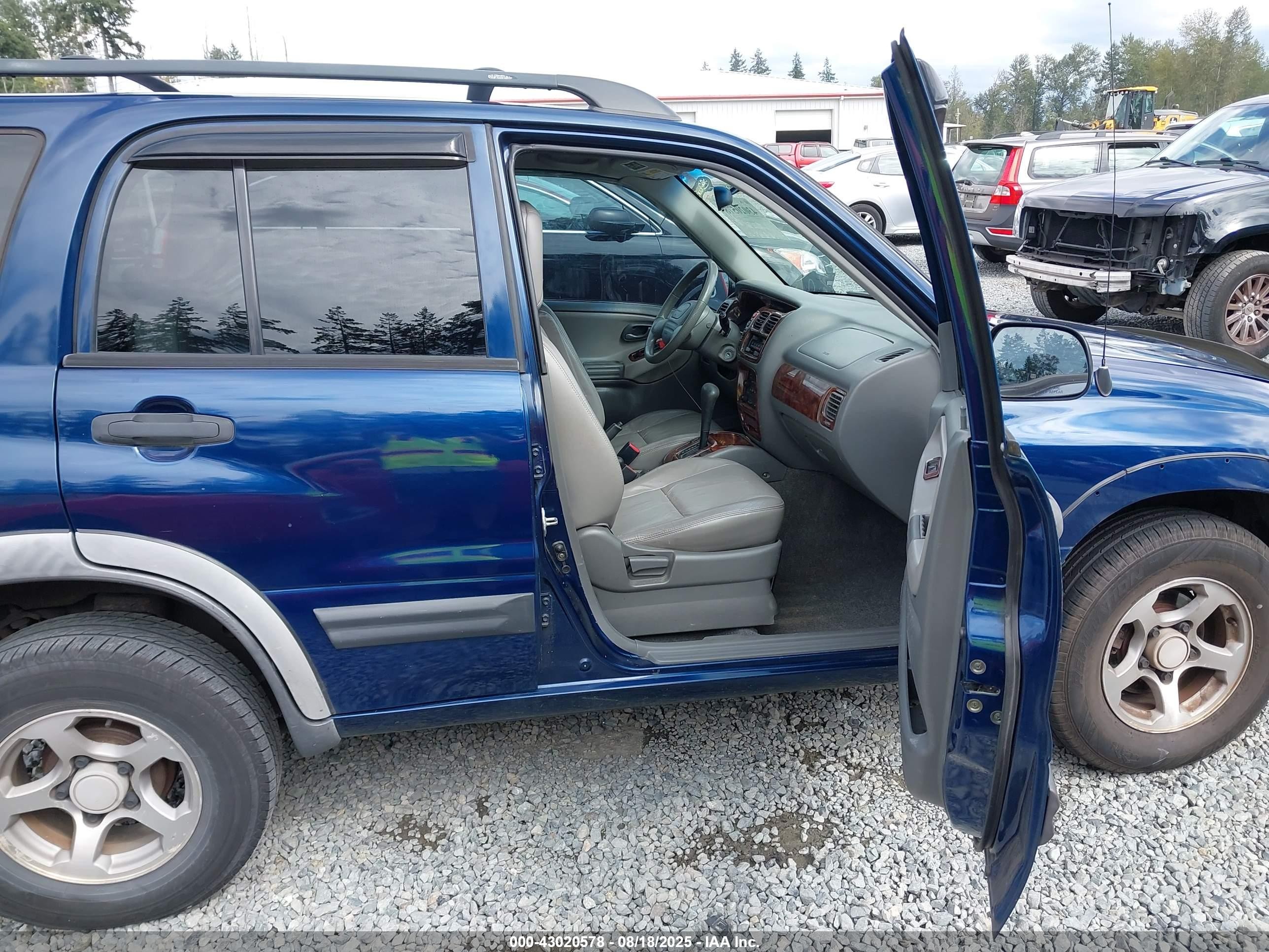2004 Chevrolet Tracker Zr2 Blue vin: 2CNBJ734646909740