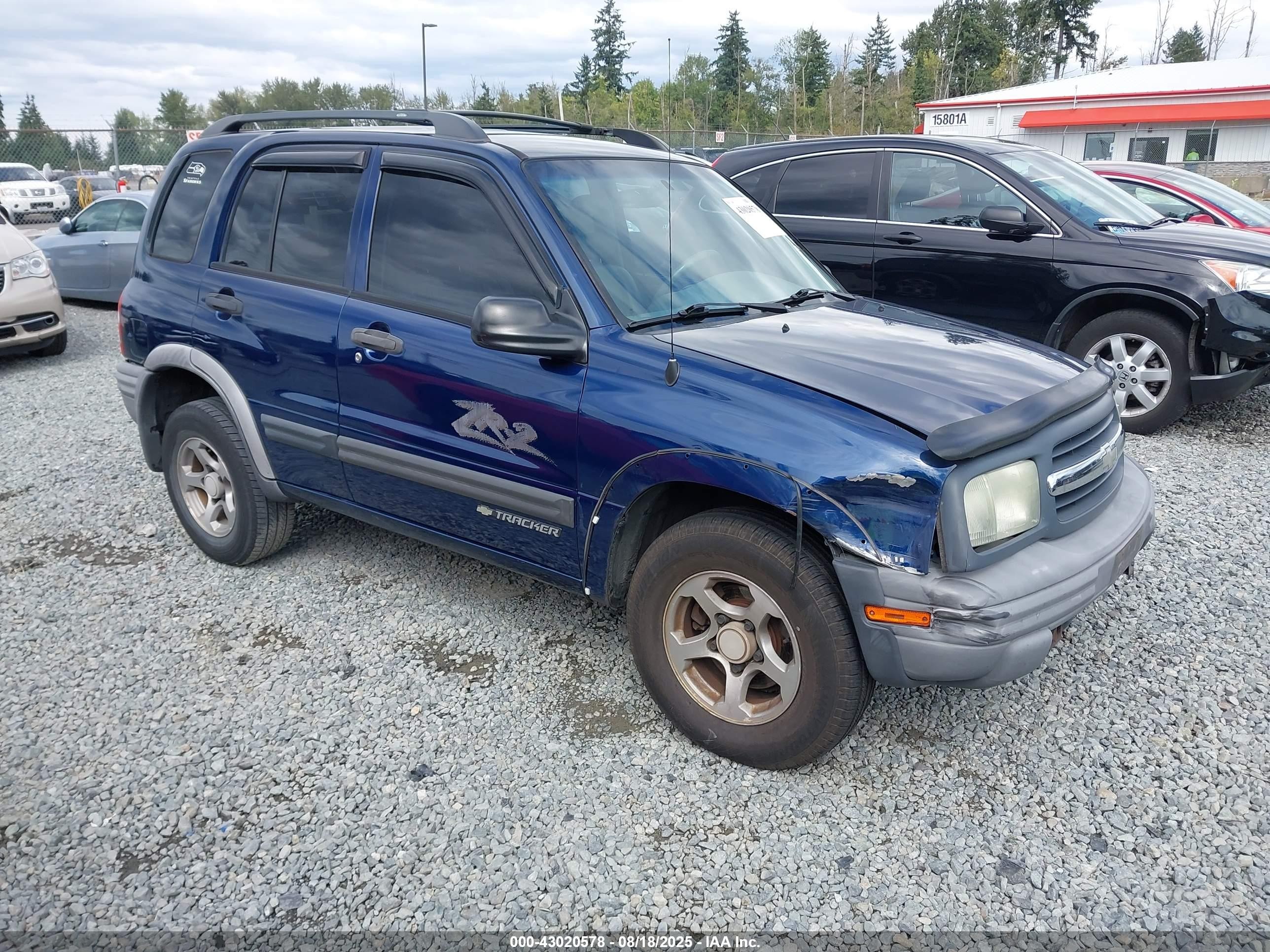 2004 Chevrolet Tracker Zr2 Синий vin: 2CNBJ734646909740