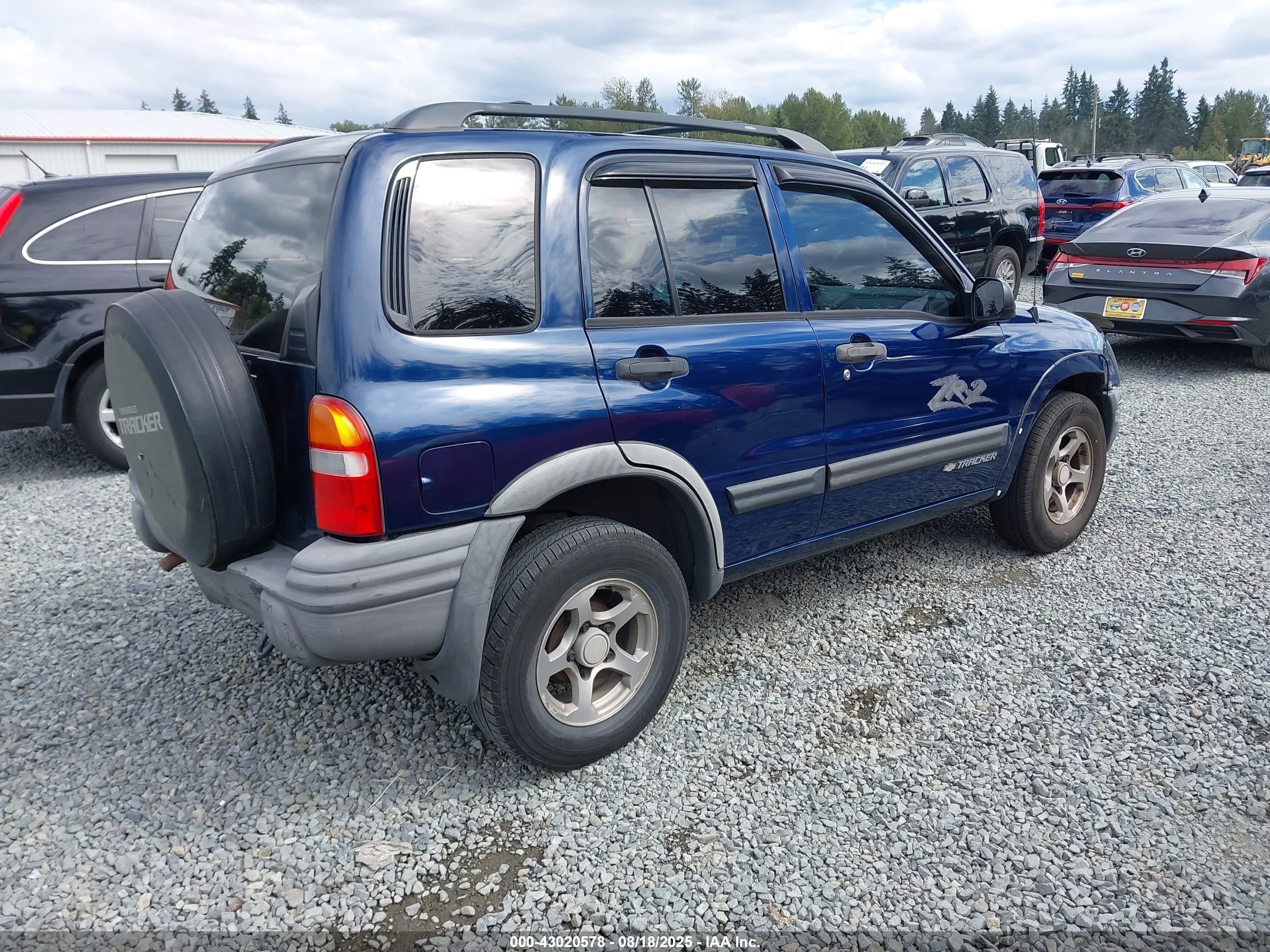 2004 Chevrolet Tracker Zr2 Blue vin: 2CNBJ734646909740