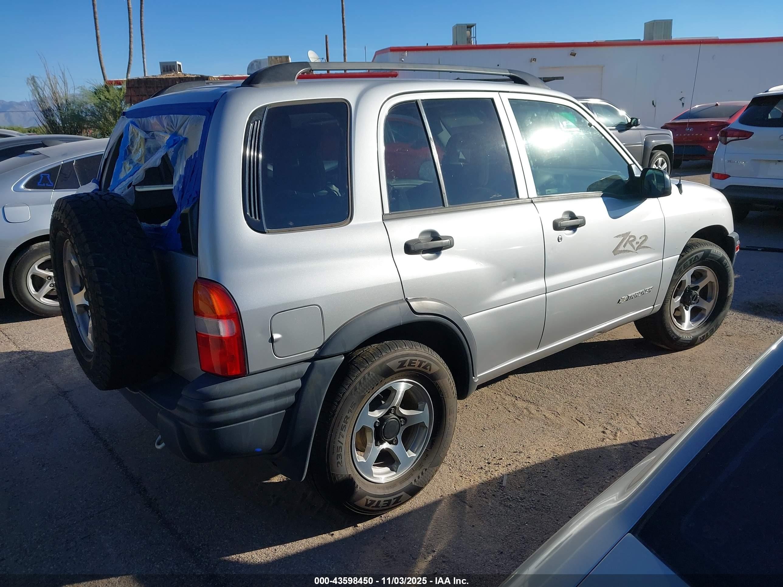 2004 Chevrolet Tracker Zr2 Silver vin: 2CNBJ734646911696