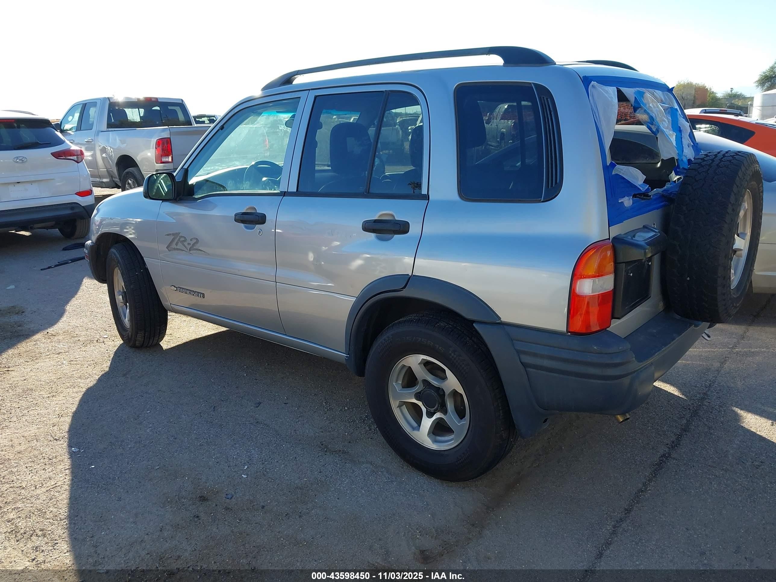 2004 Chevrolet Tracker Zr2 Silver vin: 2CNBJ734646911696