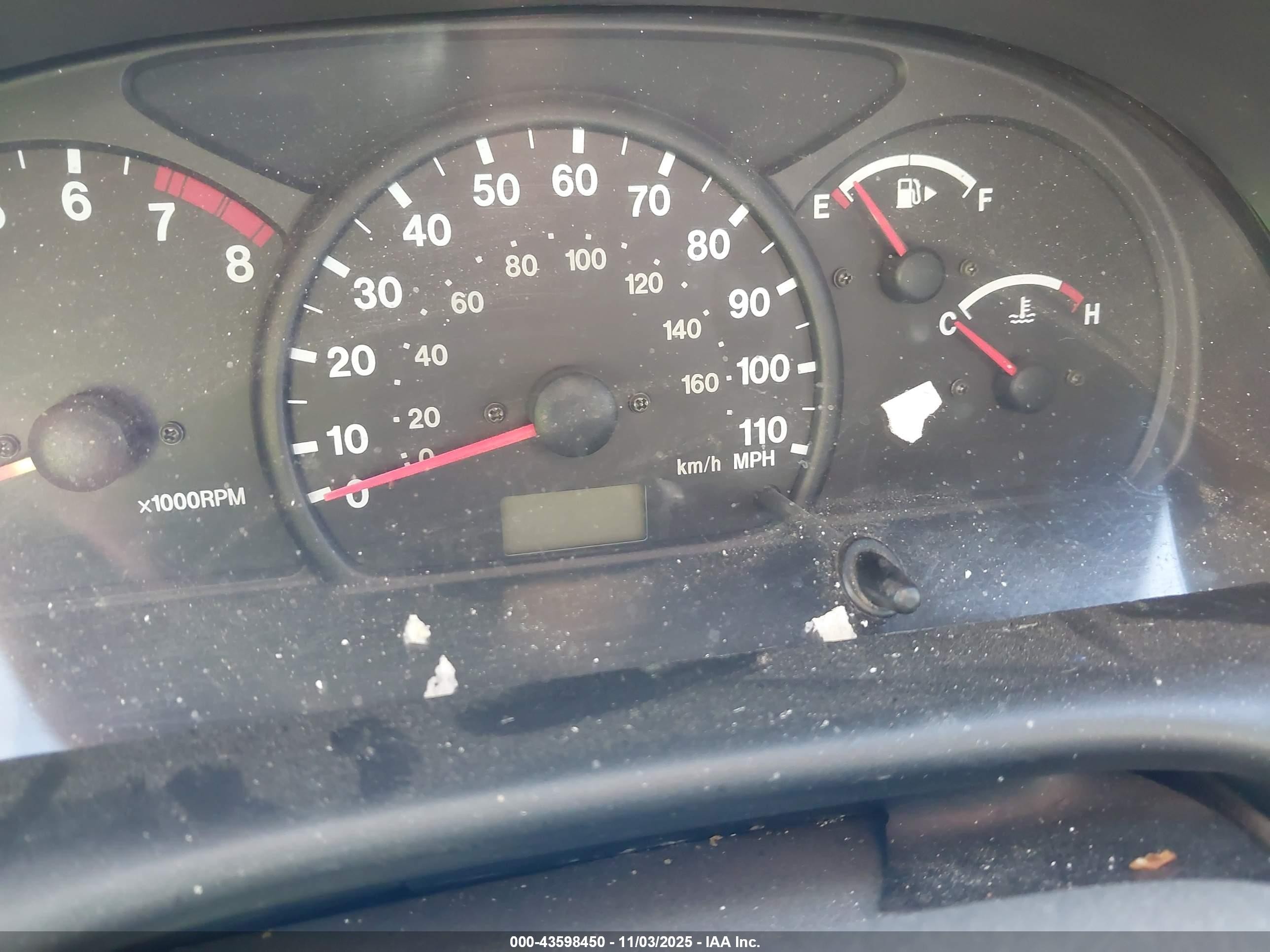 2004 Chevrolet Tracker Zr2 Silver vin: 2CNBJ734646911696