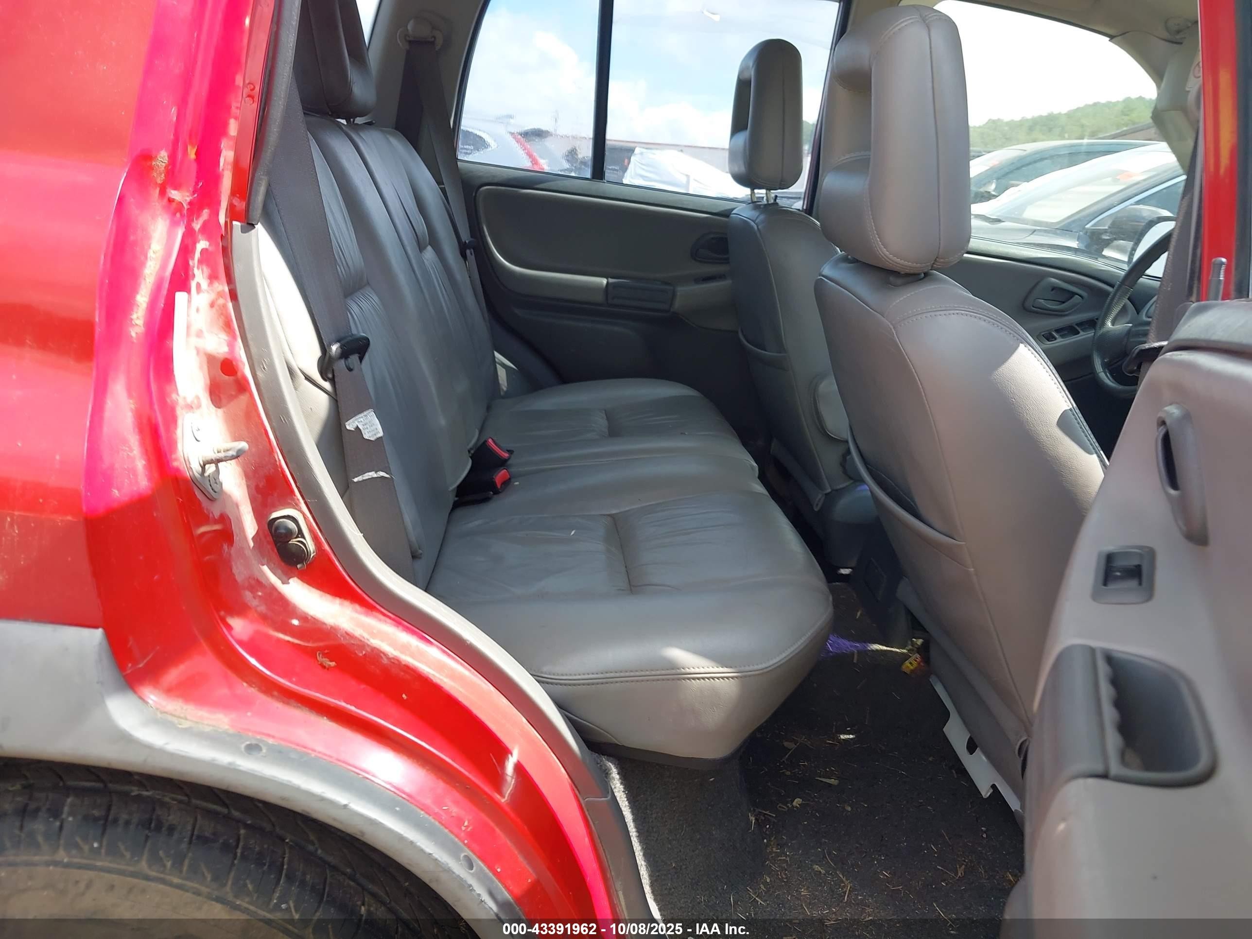 2002 Chevrolet Tracker Hard Top Zr2 Red vin: 2CNBJ734926902536