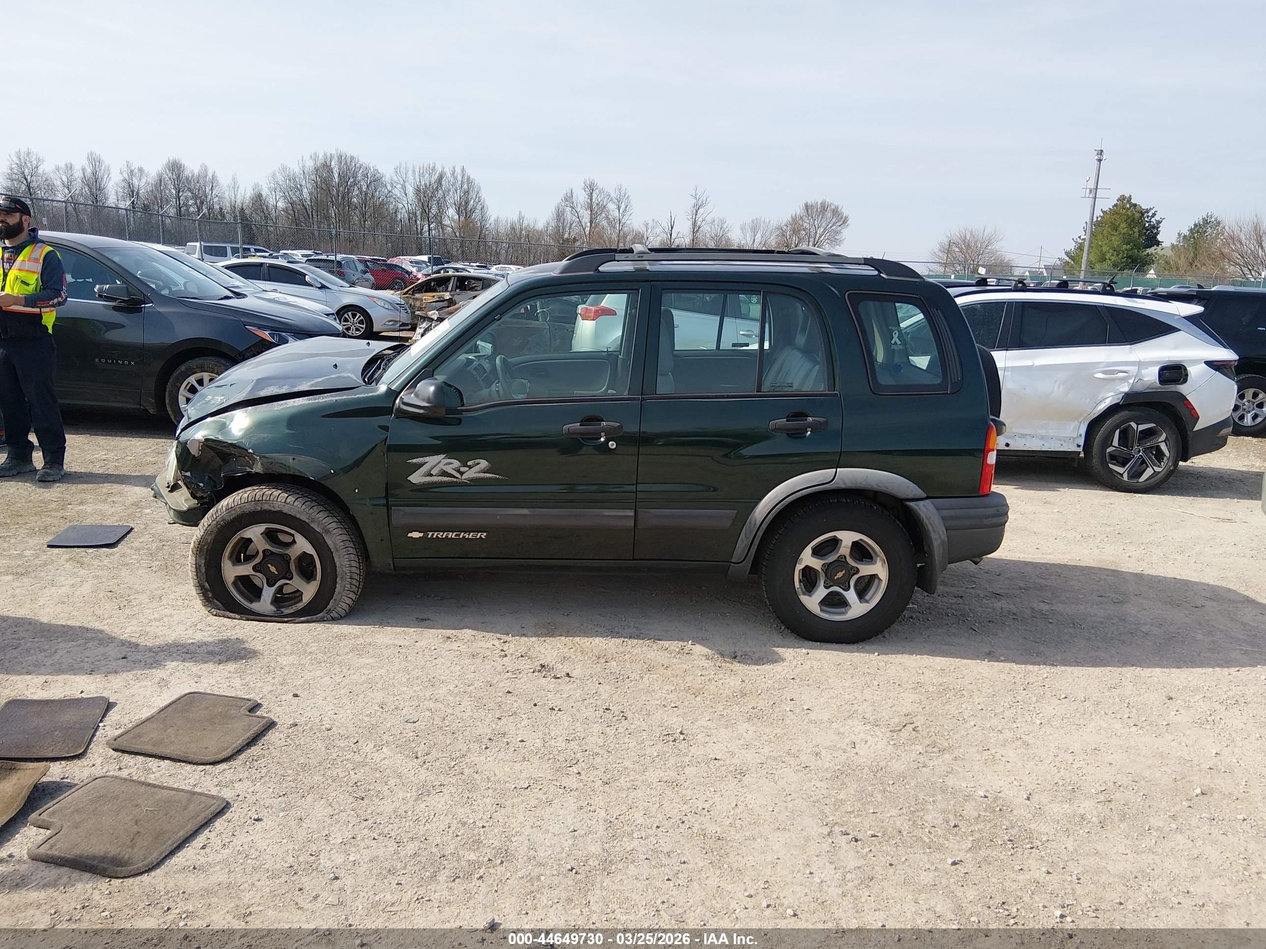 2002 Chevrolet Tracker Hard Top Zr2 Зеленый vin: 2CNBJ734X26931527