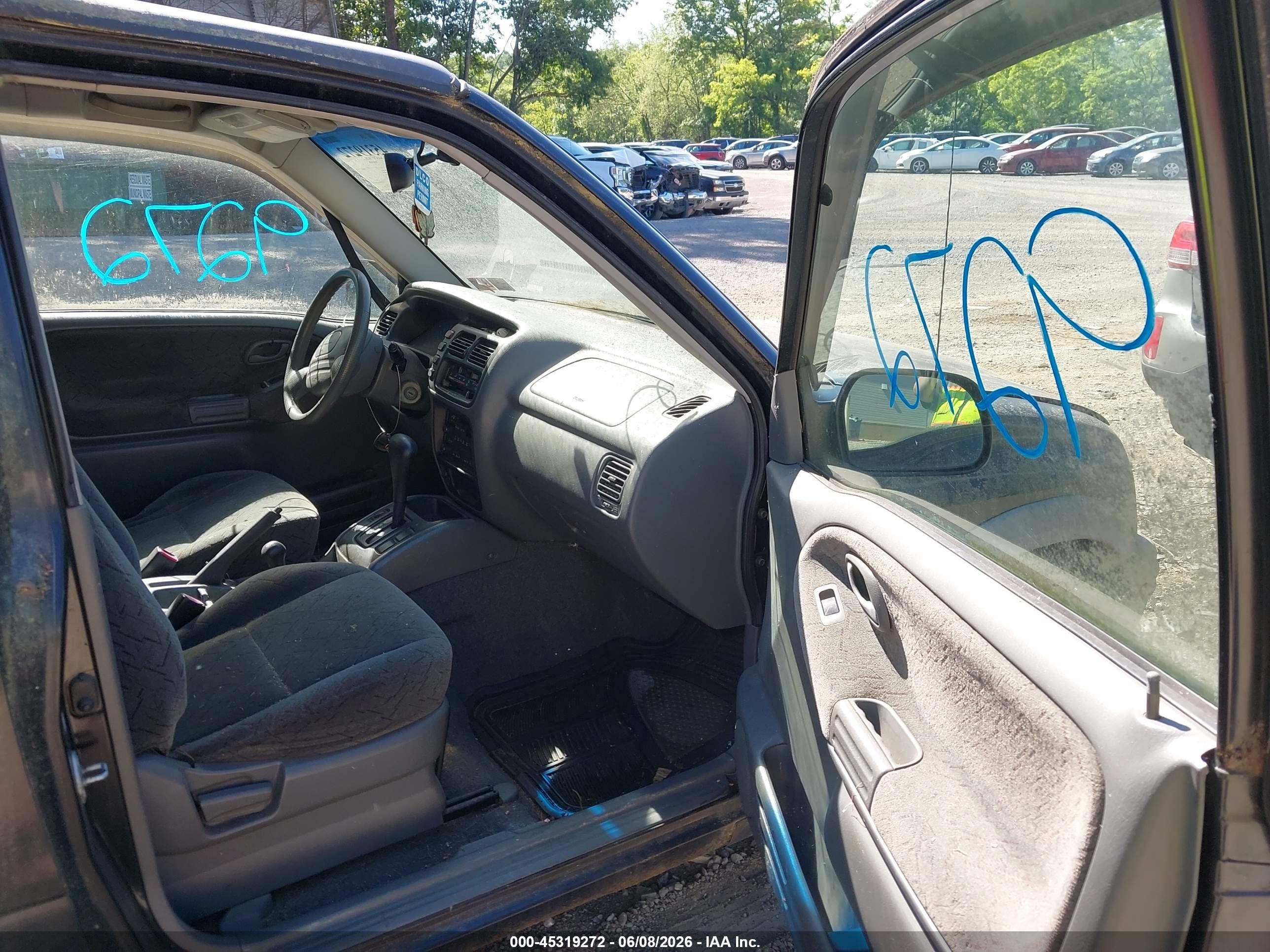 2002 Chevrolet Tracker Zr2 Black vin: 2CNBJ78C826925774