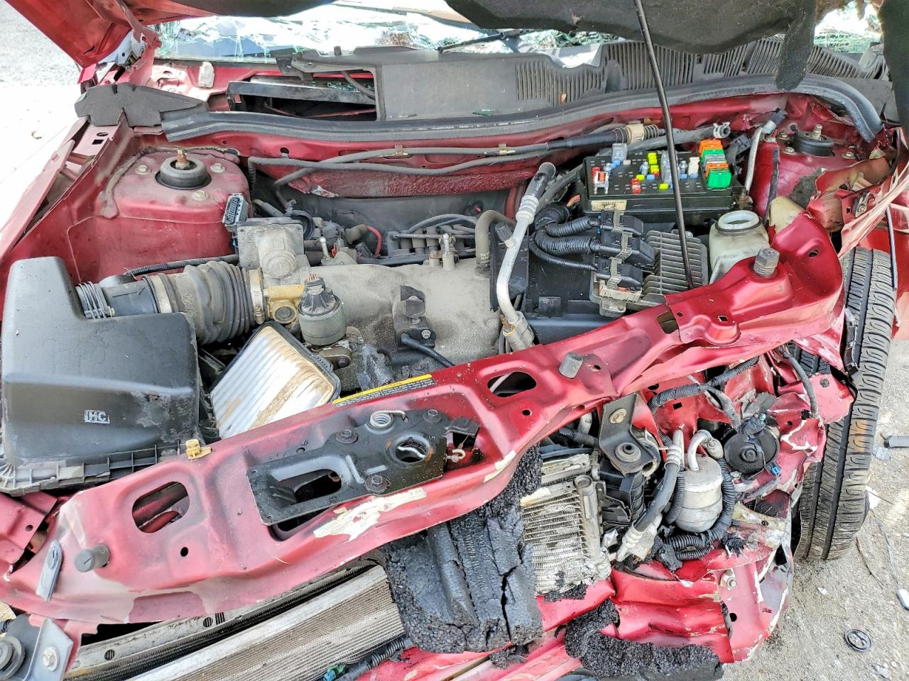 2005 Chevrolet Equinox Ls Red vin: 2CNDL13F056114430