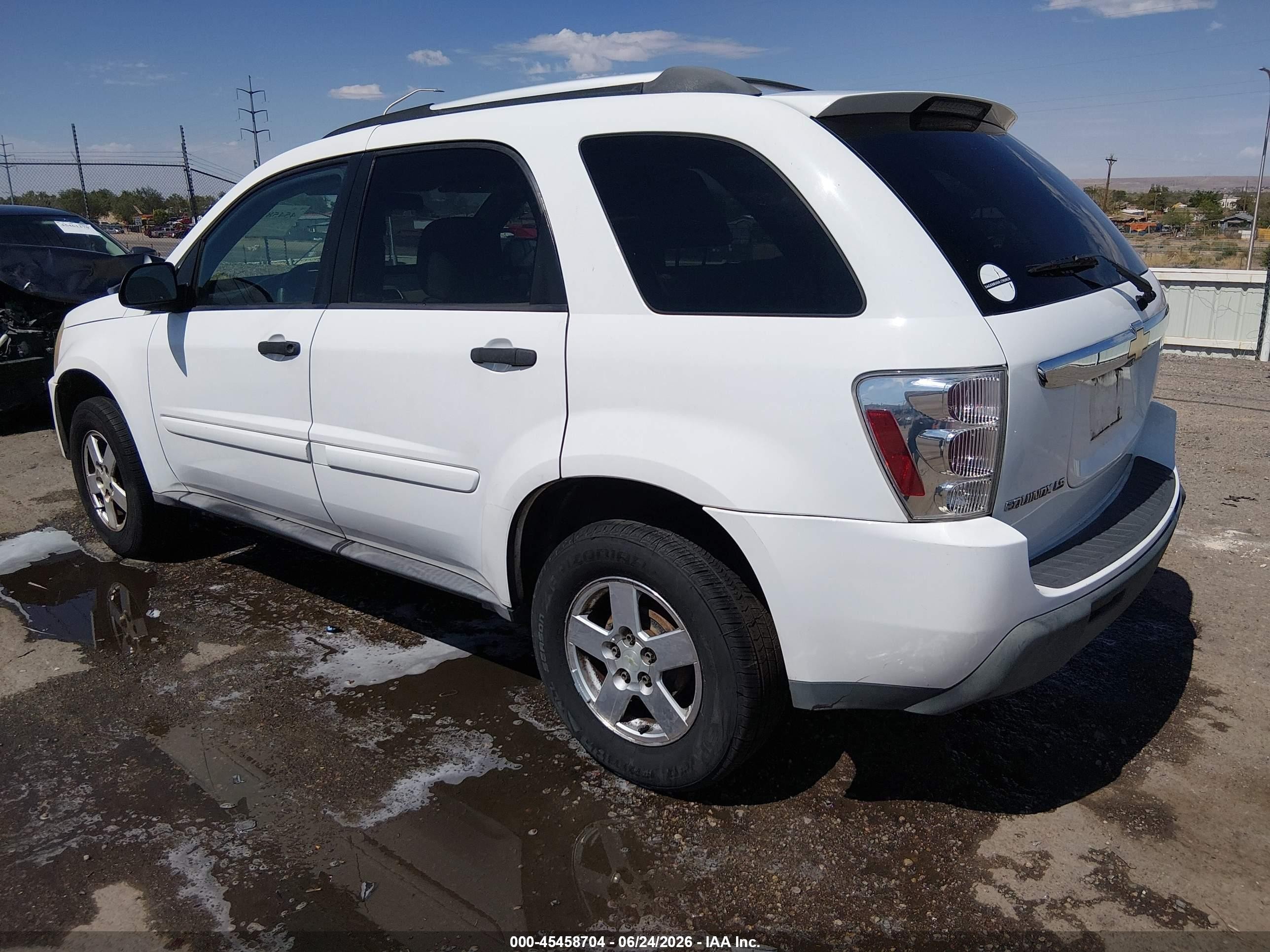 2005 Chevrolet Equinox Ls White vin: 2CNDL13F056180783