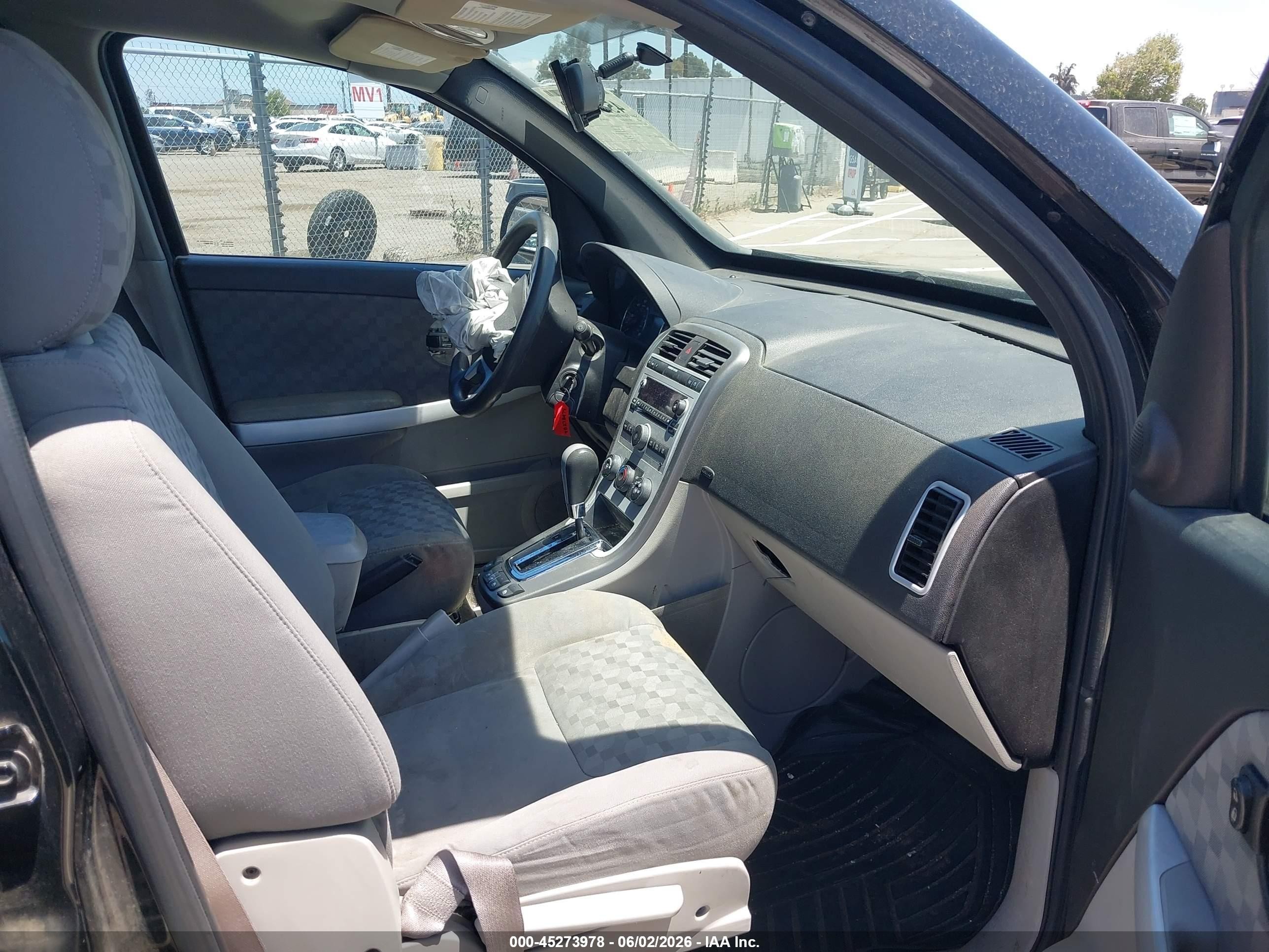 2007 Chevrolet Equinox Ls Black vin: 2CNDL13F076055592