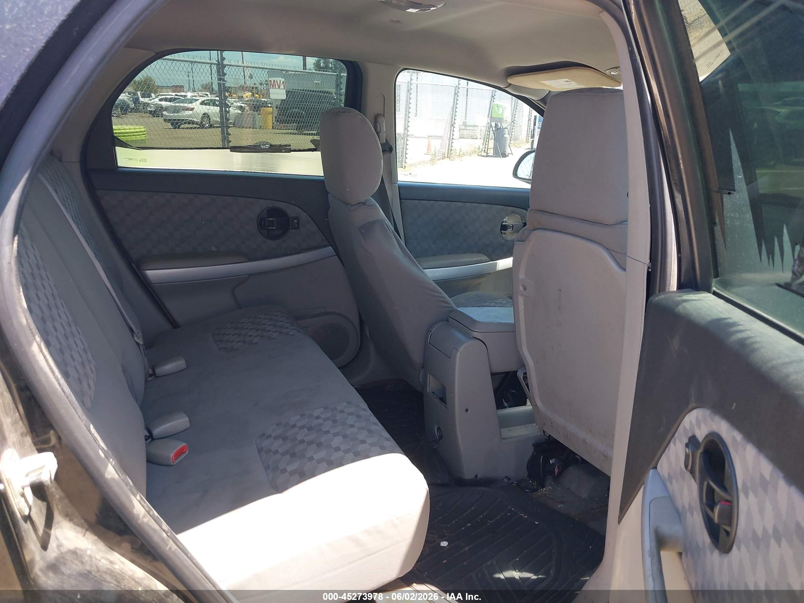 2007 Chevrolet Equinox Ls Black vin: 2CNDL13F076055592