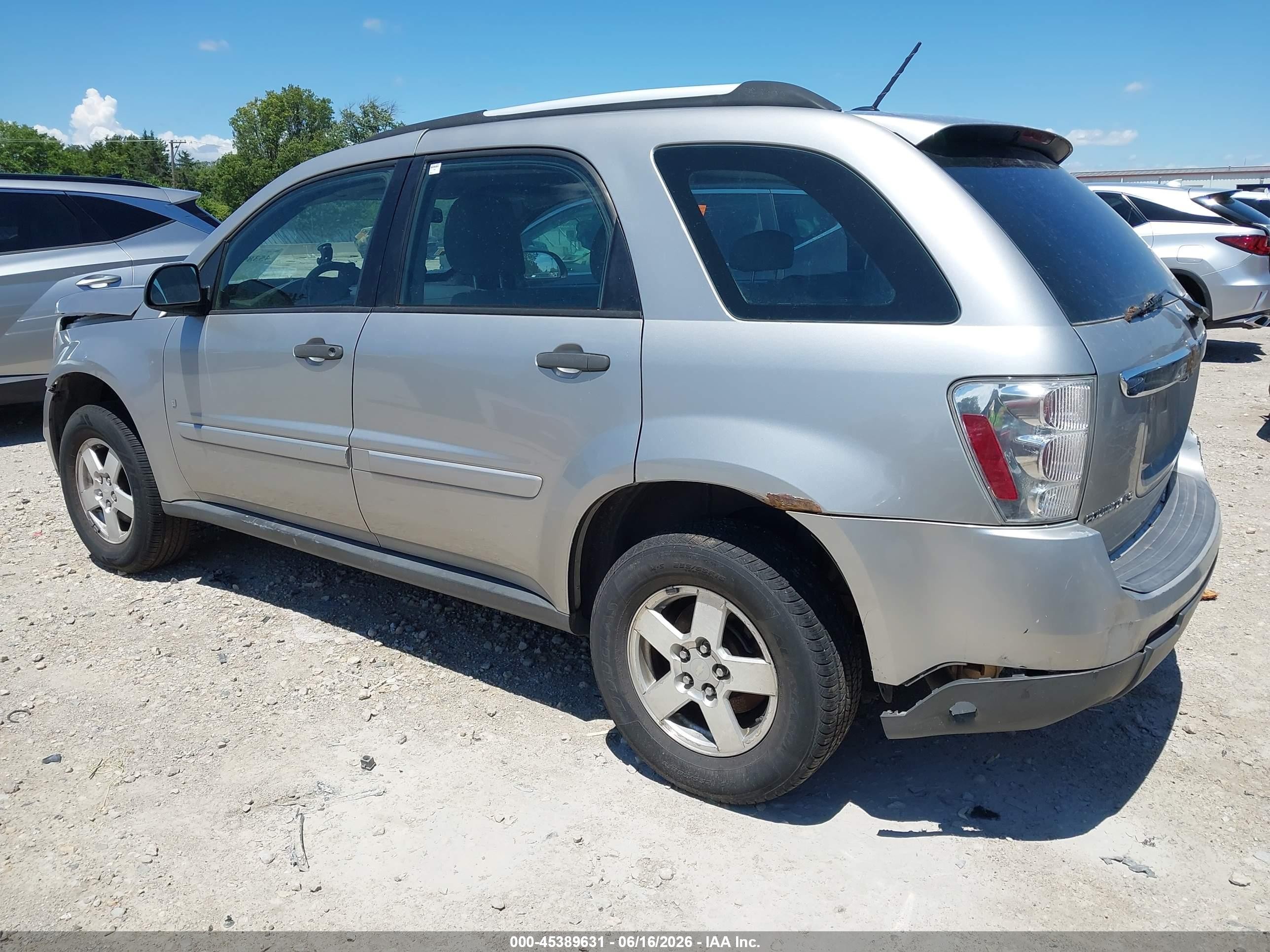 2007 Chevrolet Equinox Ls Silver vin: 2CNDL13F176091890