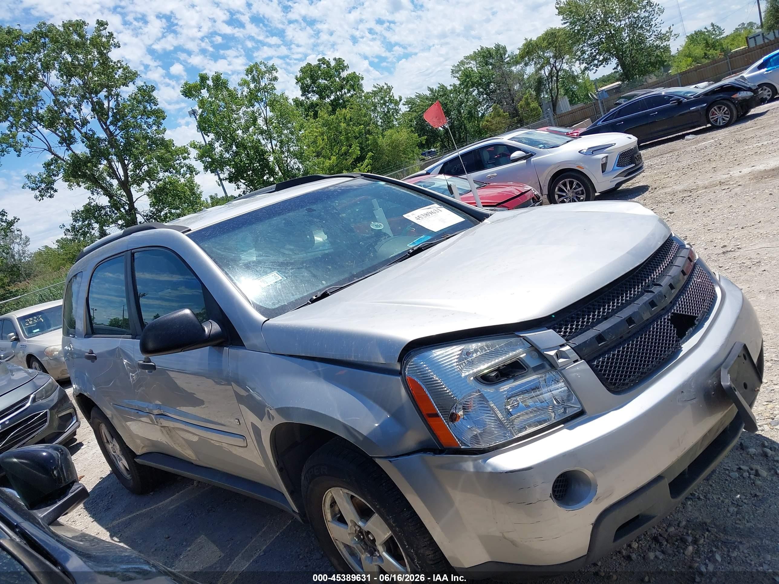 2007 Chevrolet Equinox Ls Silver vin: 2CNDL13F176091890