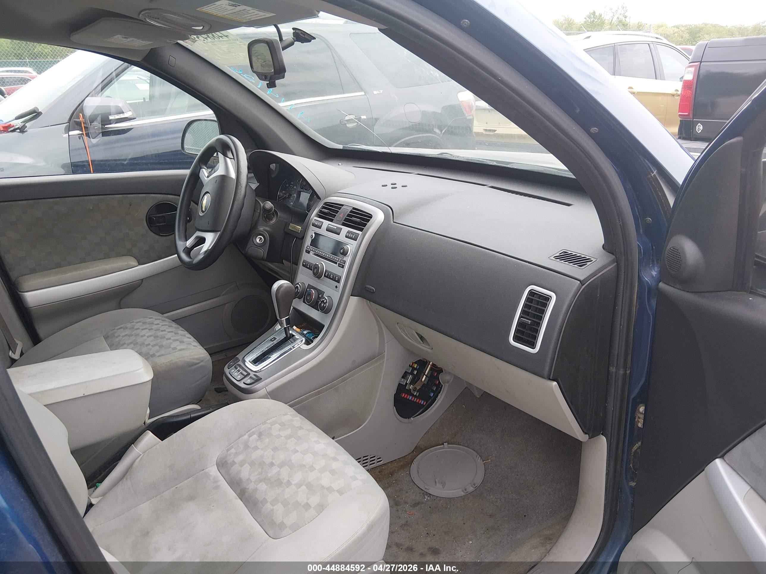 2008 Chevrolet Equinox Ls Blue vin: 2CNDL13F186012039