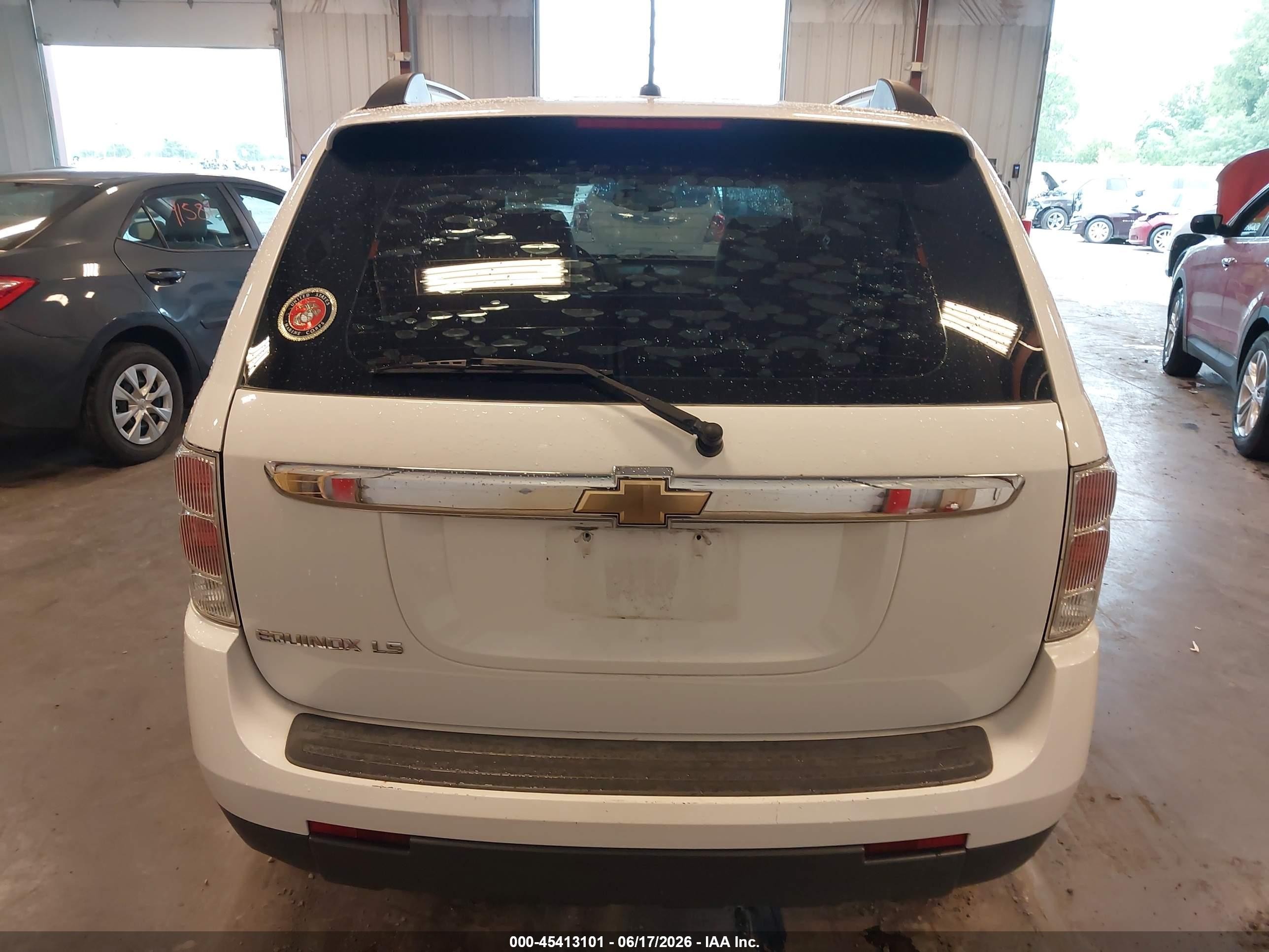 2008 Chevrolet Equinox Ls White vin: 2CNDL13F286314066