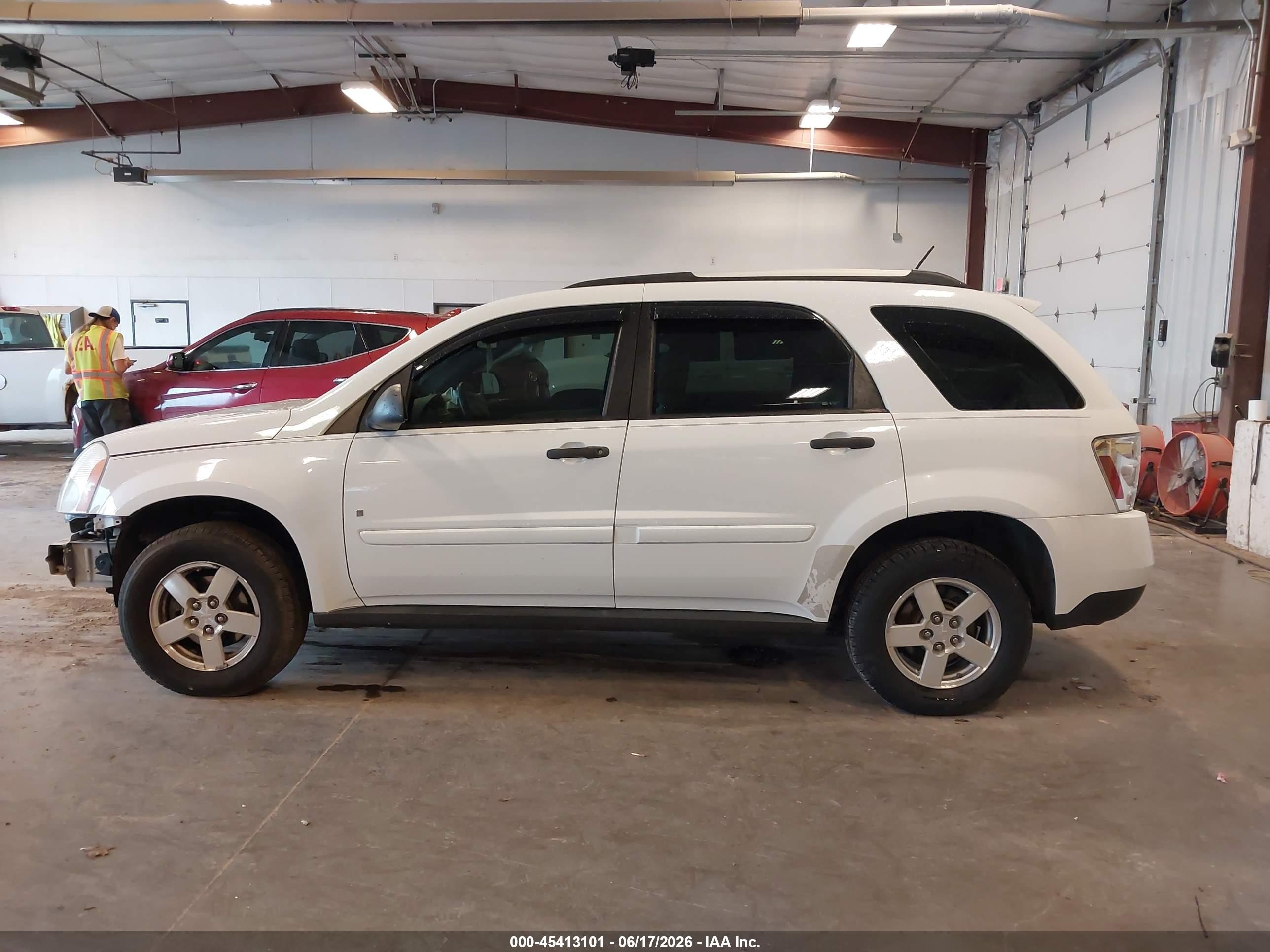 2008 Chevrolet Equinox Ls White vin: 2CNDL13F286314066