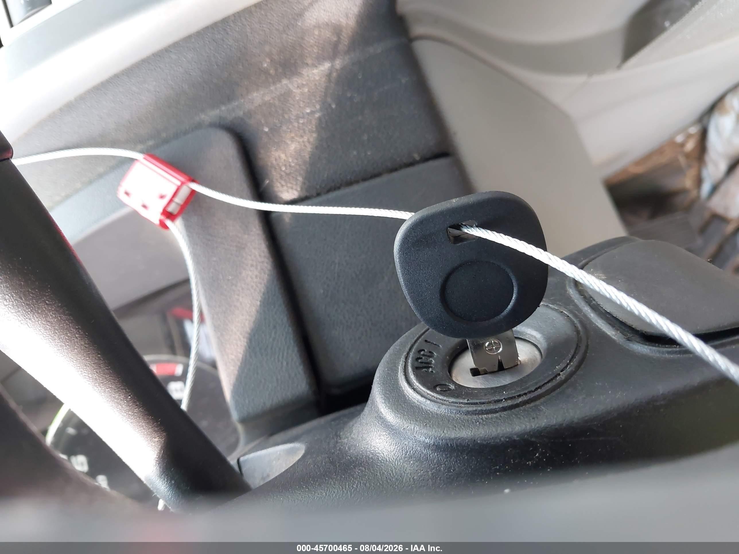 2007 Chevrolet Equinox Ls Белый vin: 2CNDL13F376007875