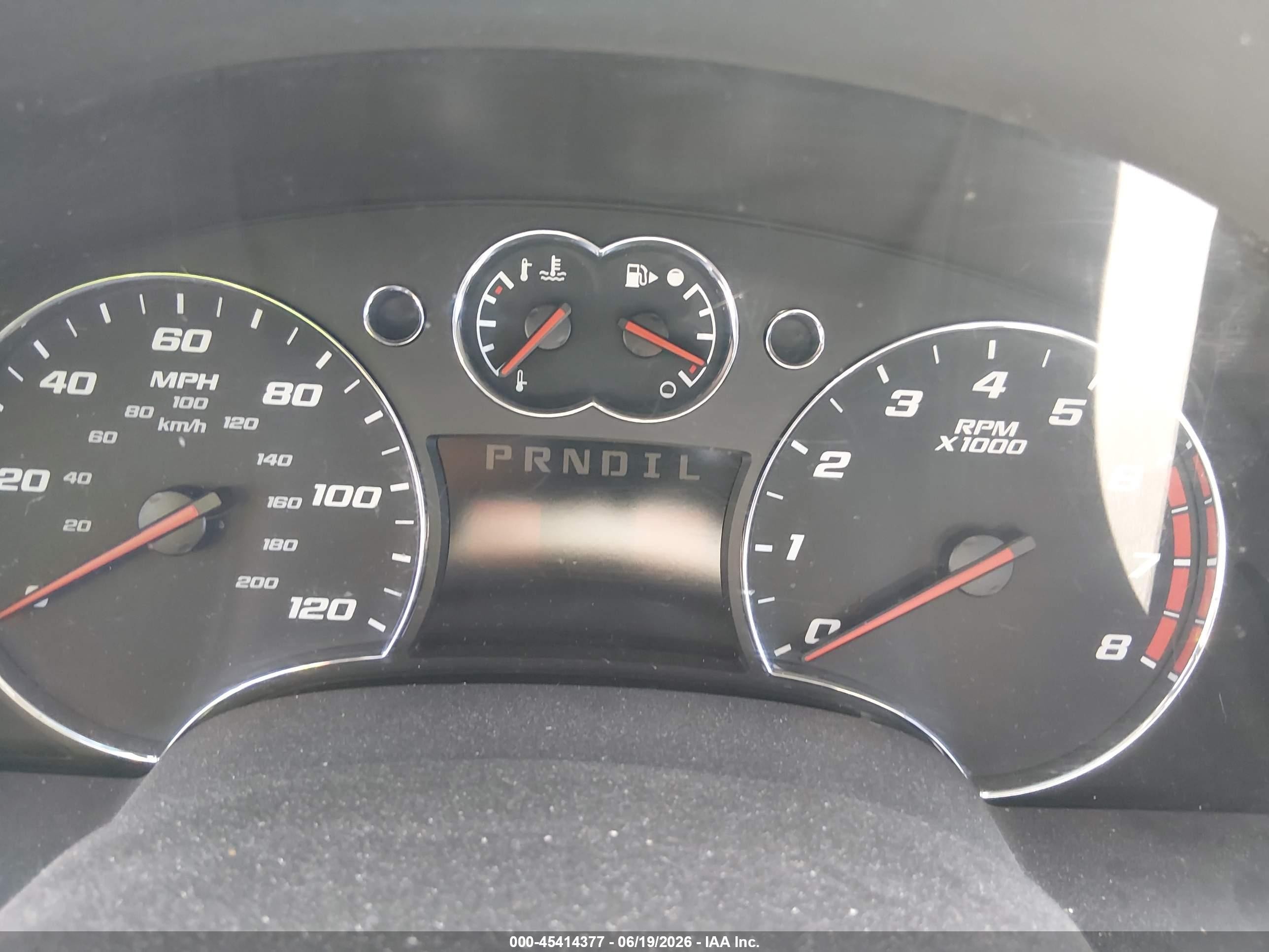 2007 Chevrolet Equinox Ls White vin: 2CNDL13F376047745