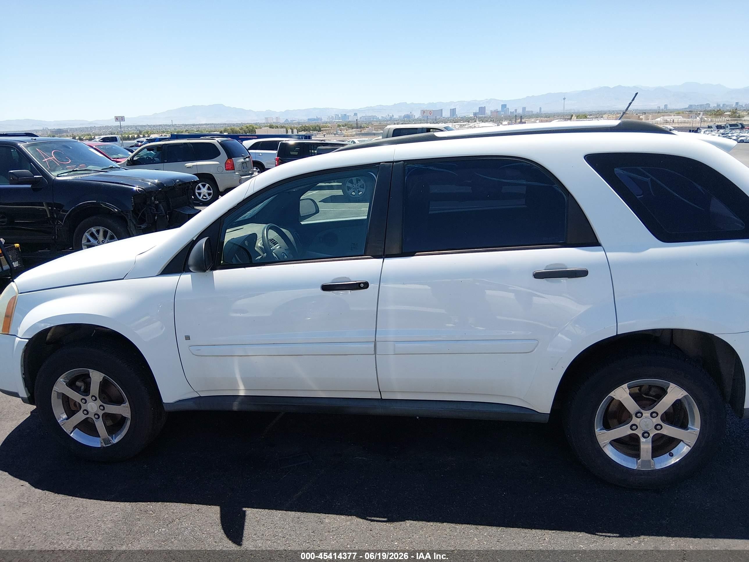 2007 Chevrolet Equinox Ls White vin: 2CNDL13F376047745