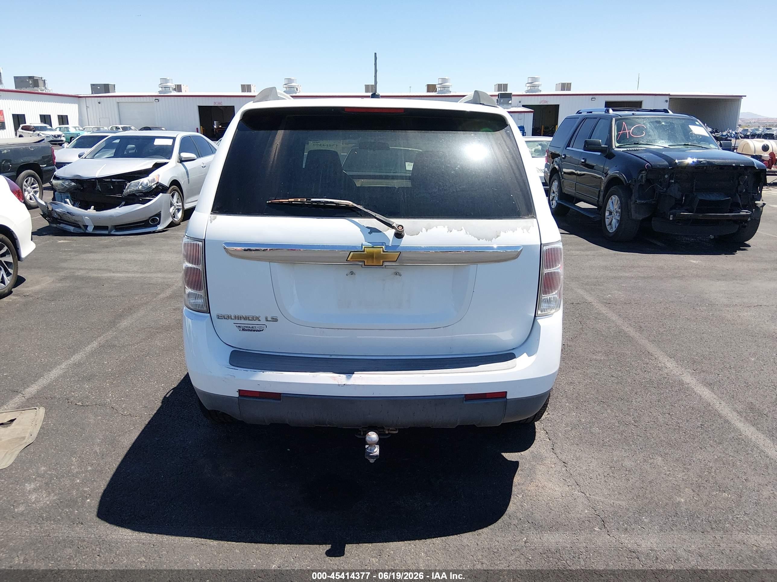 2007 Chevrolet Equinox Ls White vin: 2CNDL13F376047745