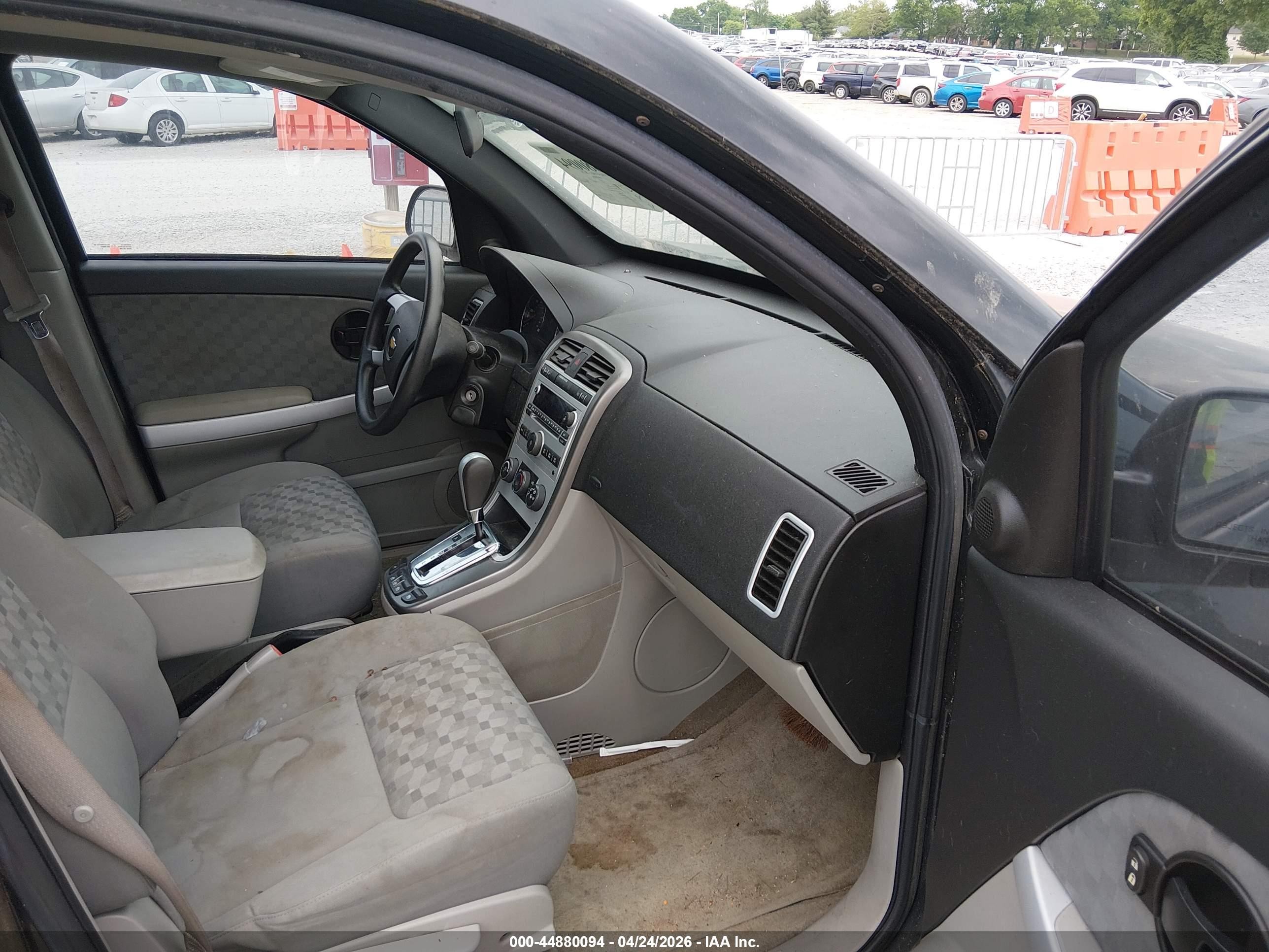 2007 Chevrolet Equinox Ls Black vin: 2CNDL13F476054574
