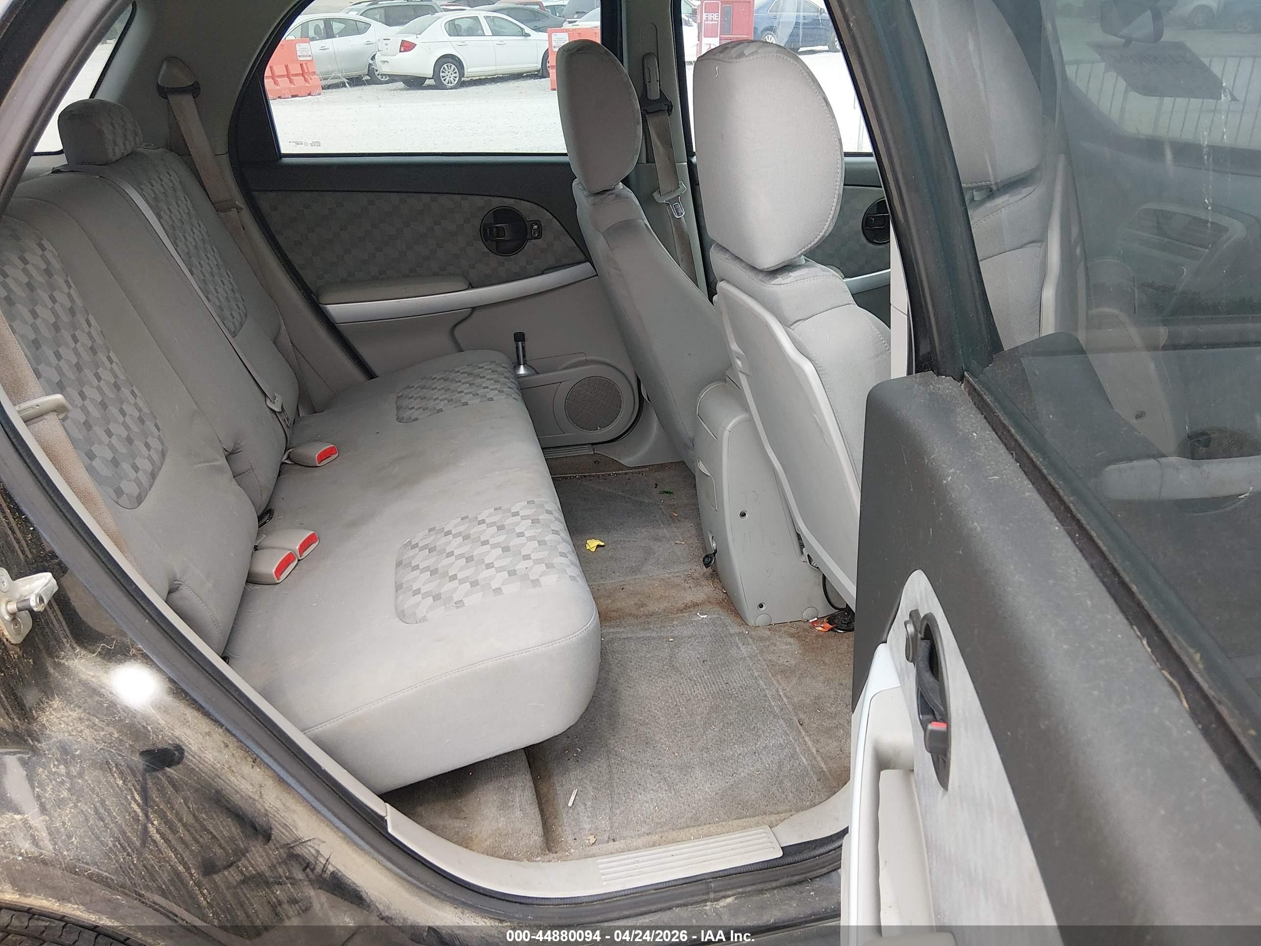 2007 Chevrolet Equinox Ls Black vin: 2CNDL13F476054574