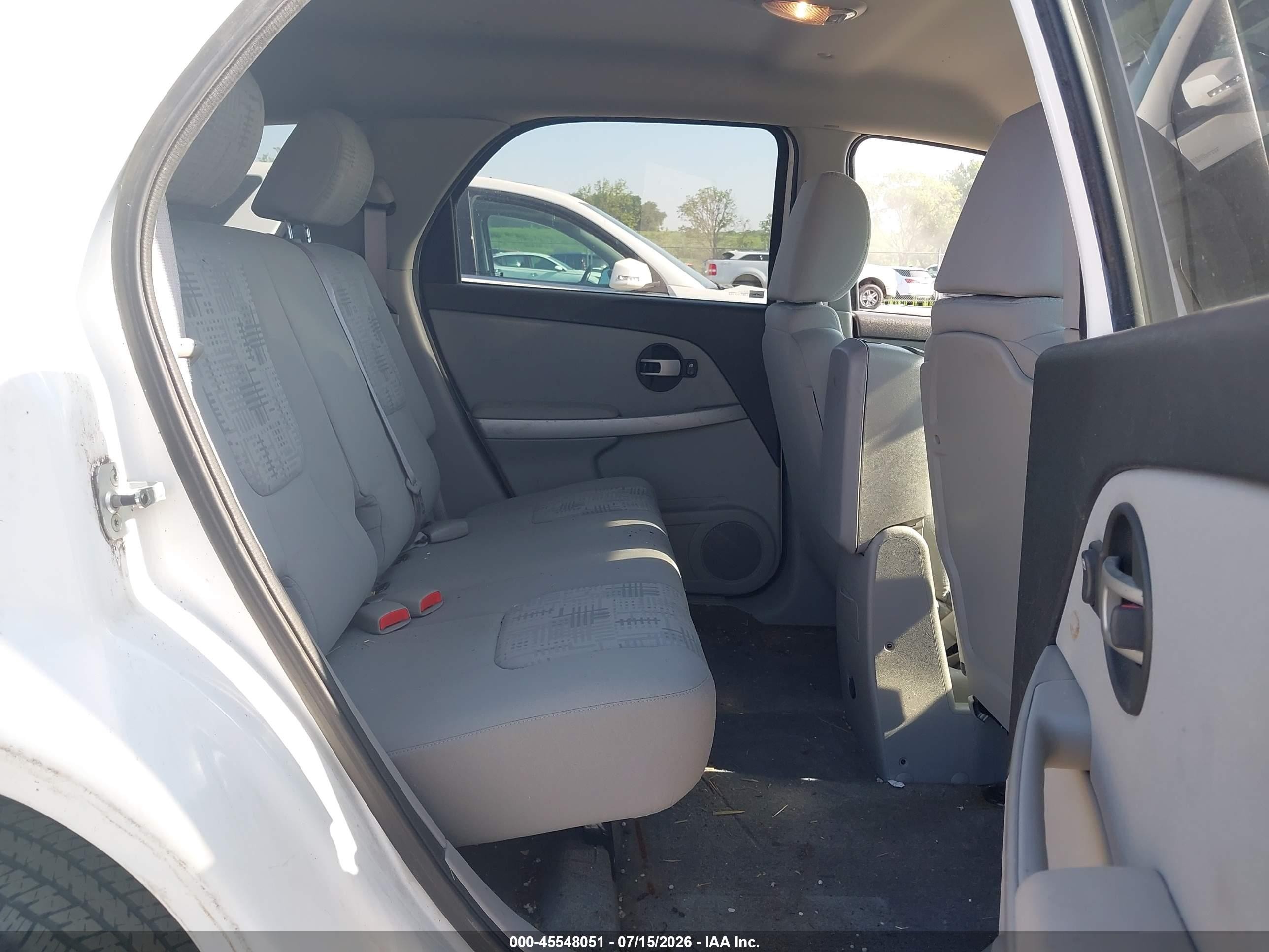 2005 Chevrolet Equinox Ls White vin: 2CNDL13F556136293