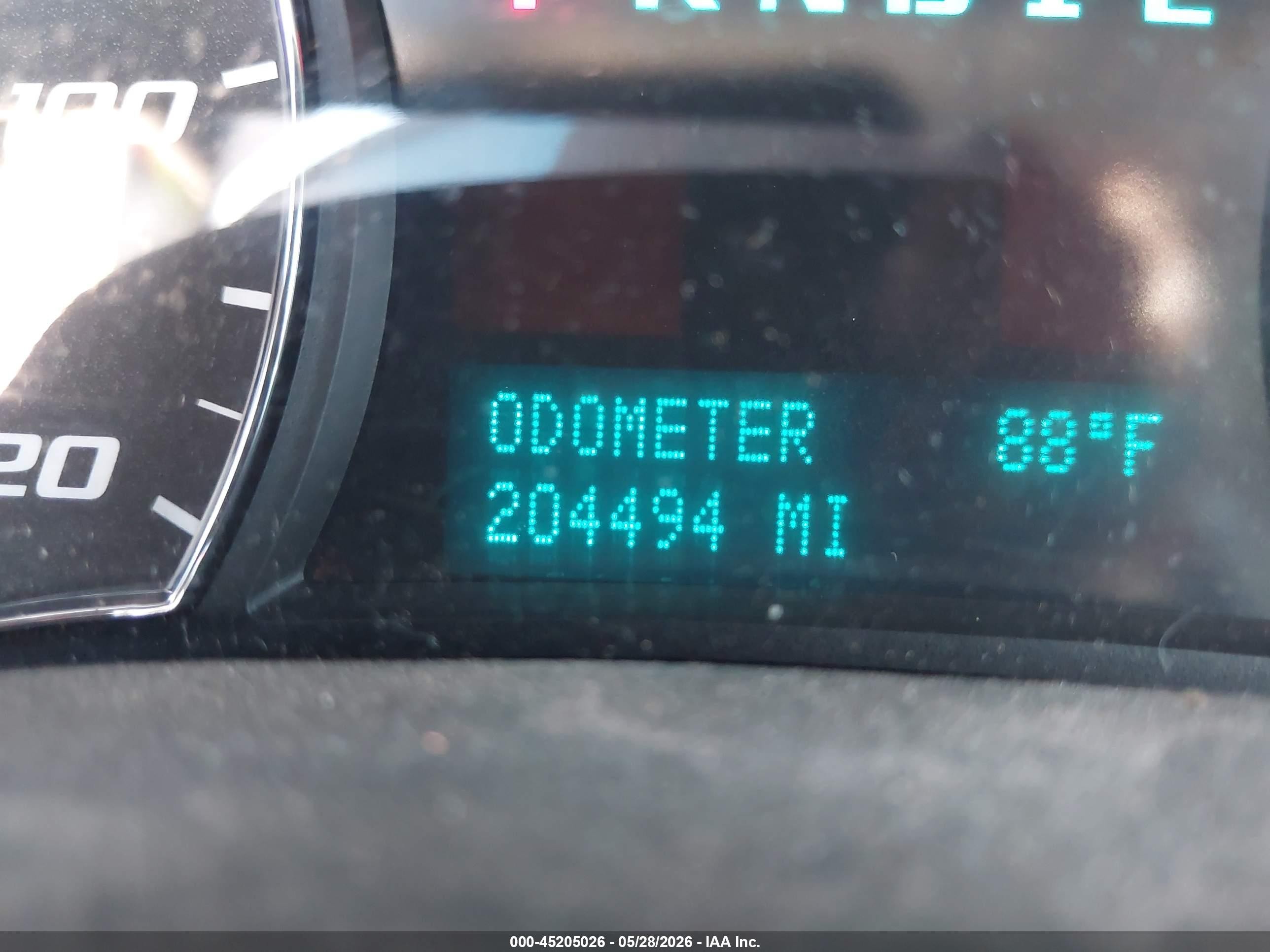 2008 Chevrolet Equinox Ls White vin: 2CNDL13F586338457