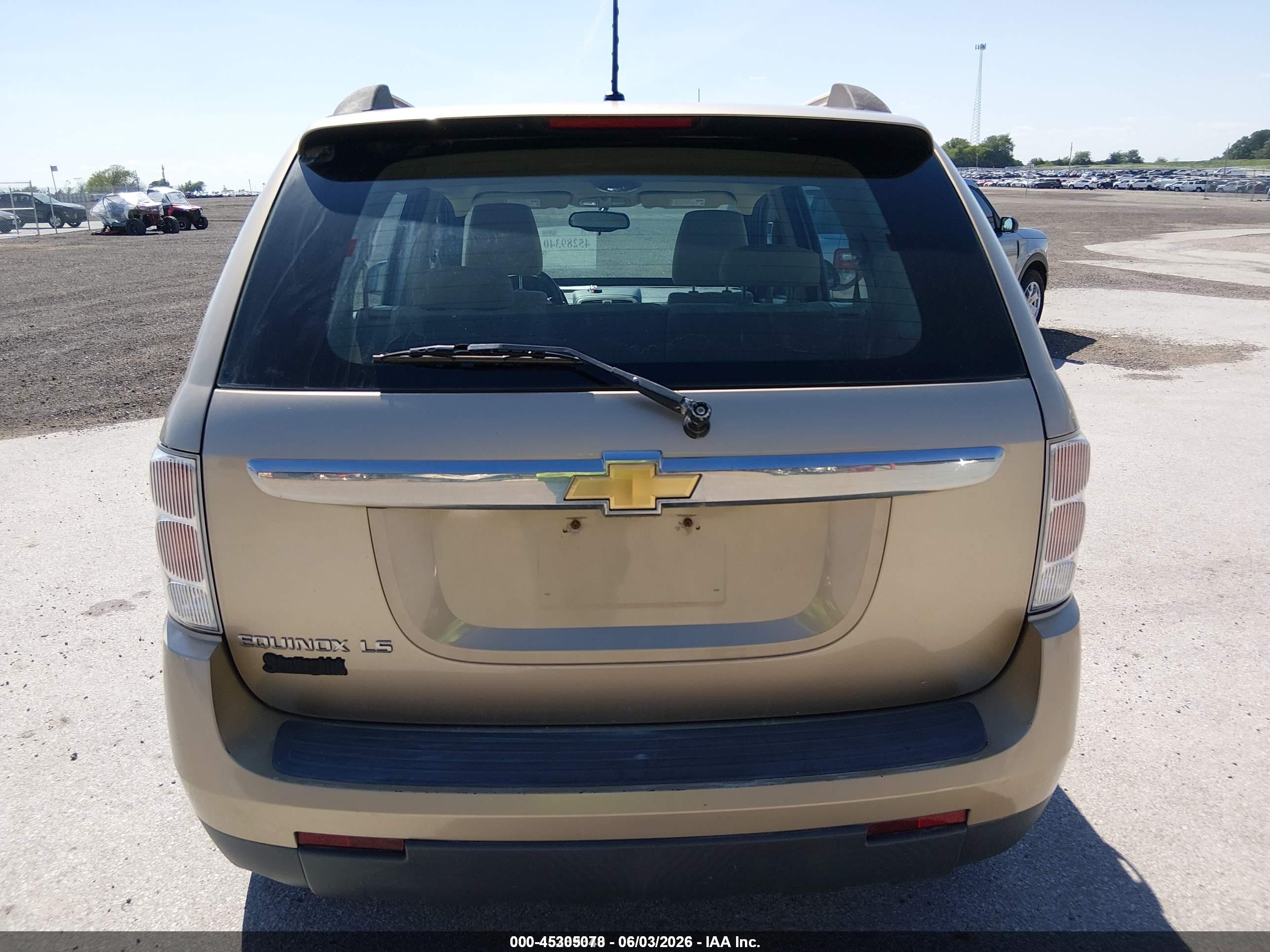 2008 Chevrolet Equinox Ls Gold vin: 2CNDL13F586346669
