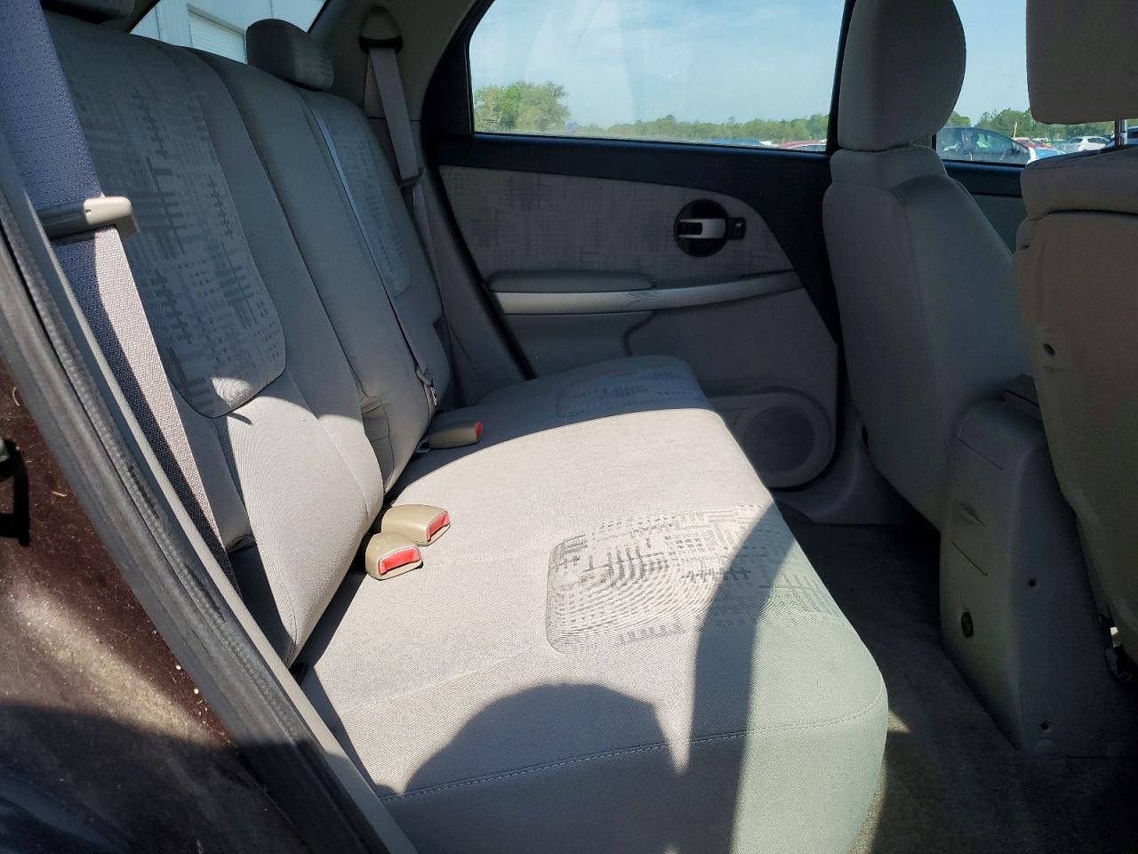 2006 Chevrolet Equinox Ls Purple vin: 2CNDL13F666195175