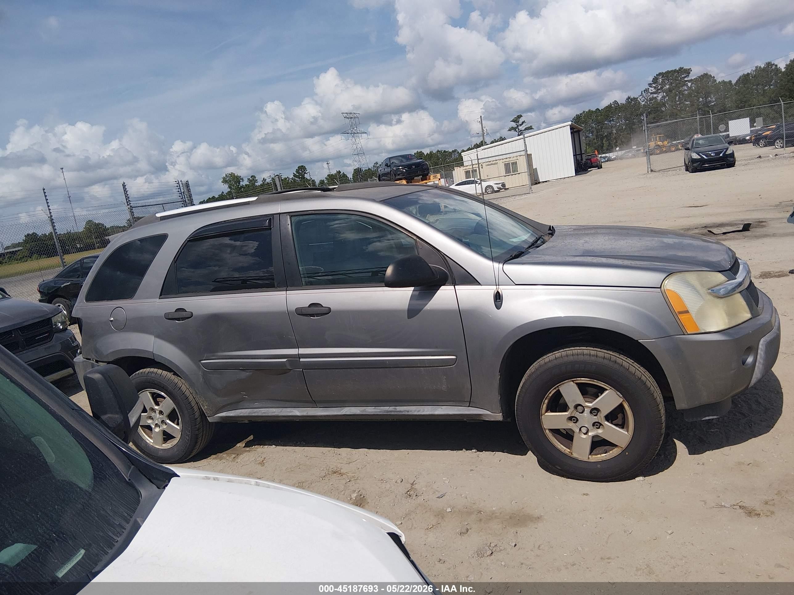 2005 Chevrolet Equinox Ls Silver vin: 2CNDL13F756124954
