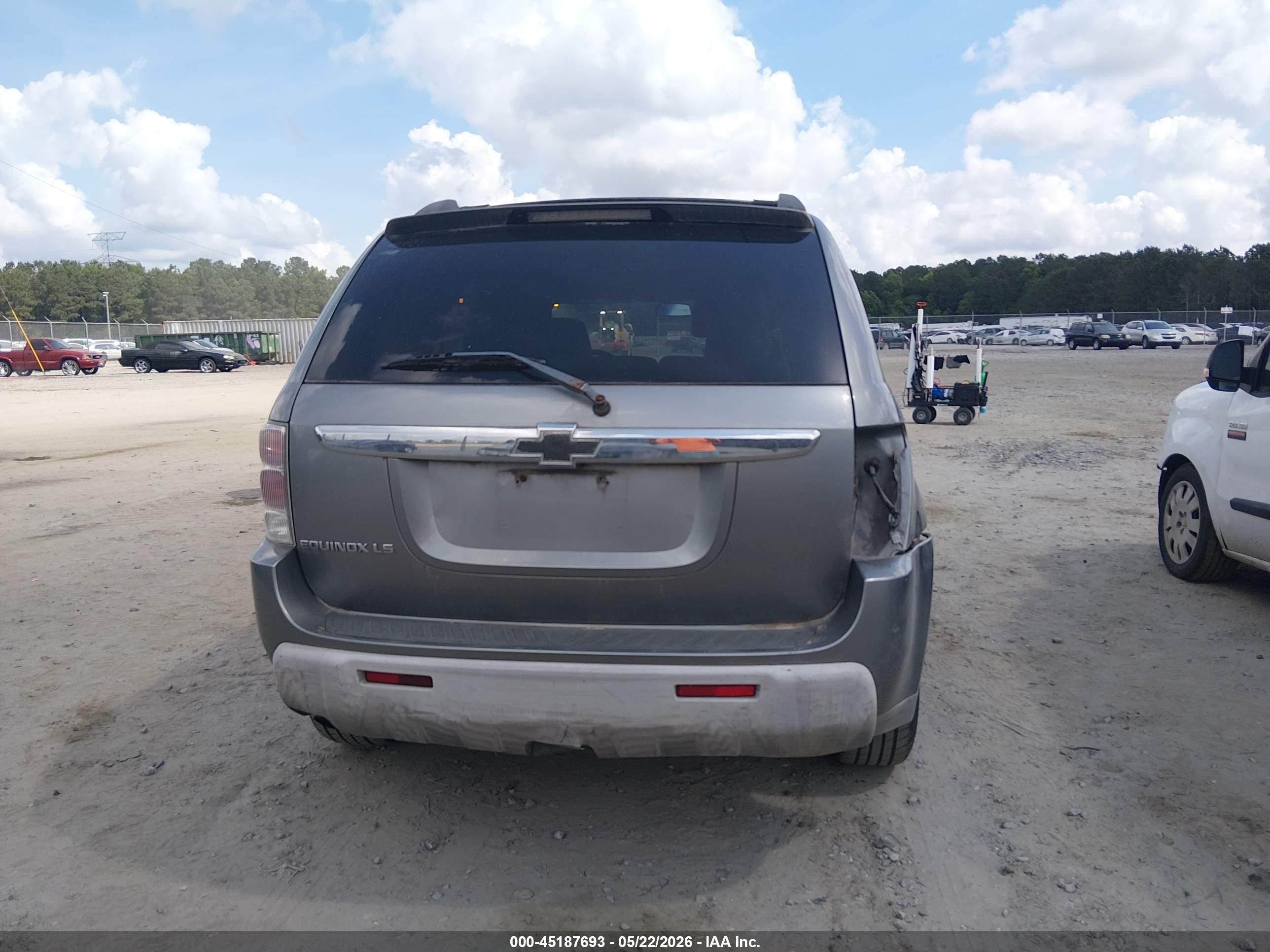 2005 Chevrolet Equinox Ls Silver vin: 2CNDL13F756124954