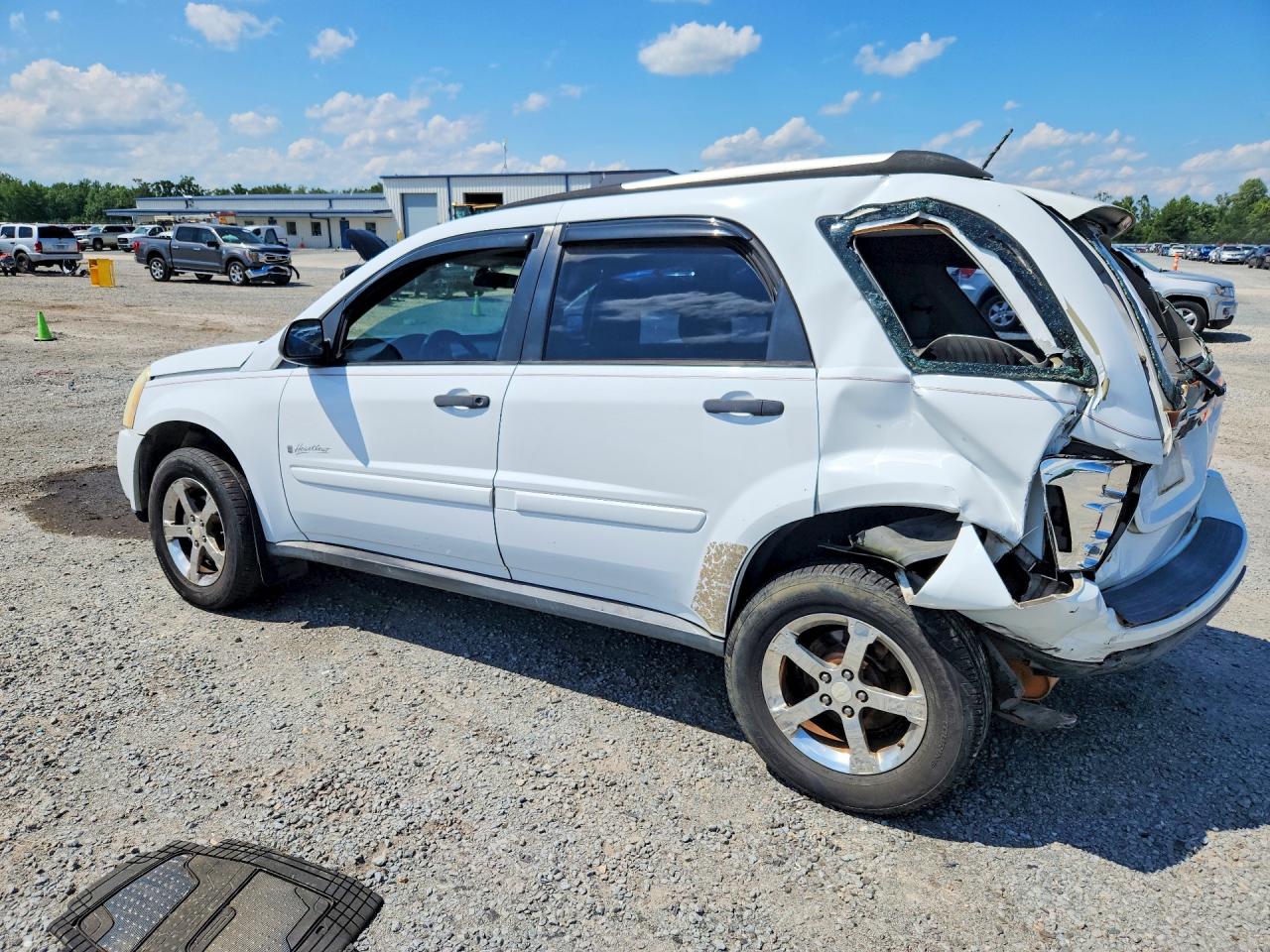 2007 Chevrolet Equinox Ls White vin: 2CNDL13F776001139