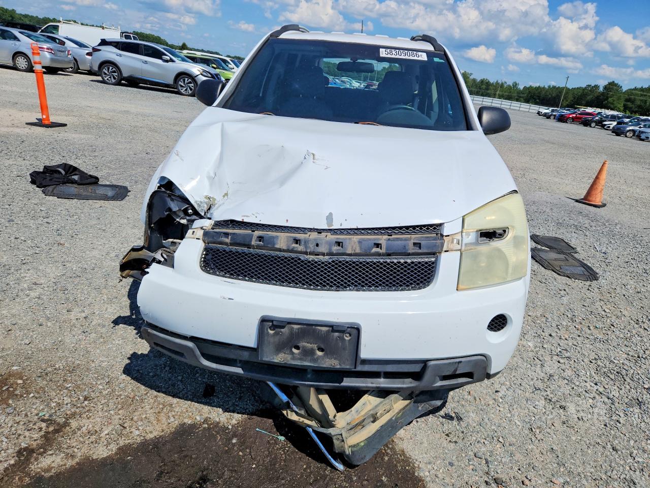 2007 Chevrolet Equinox Ls White vin: 2CNDL13F776001139