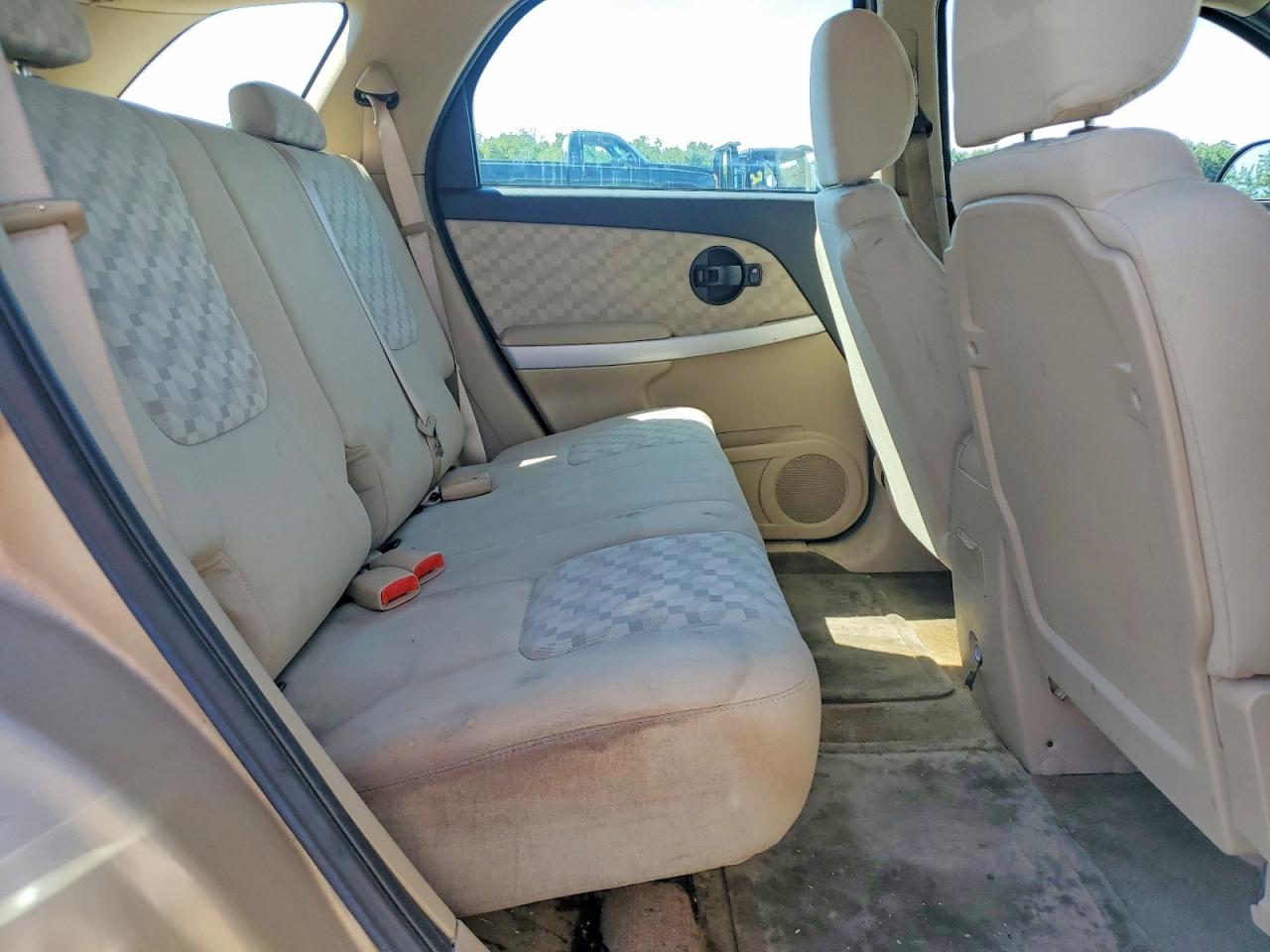 2007 Chevrolet Equinox Ls Gold vin: 2CNDL13F776058621