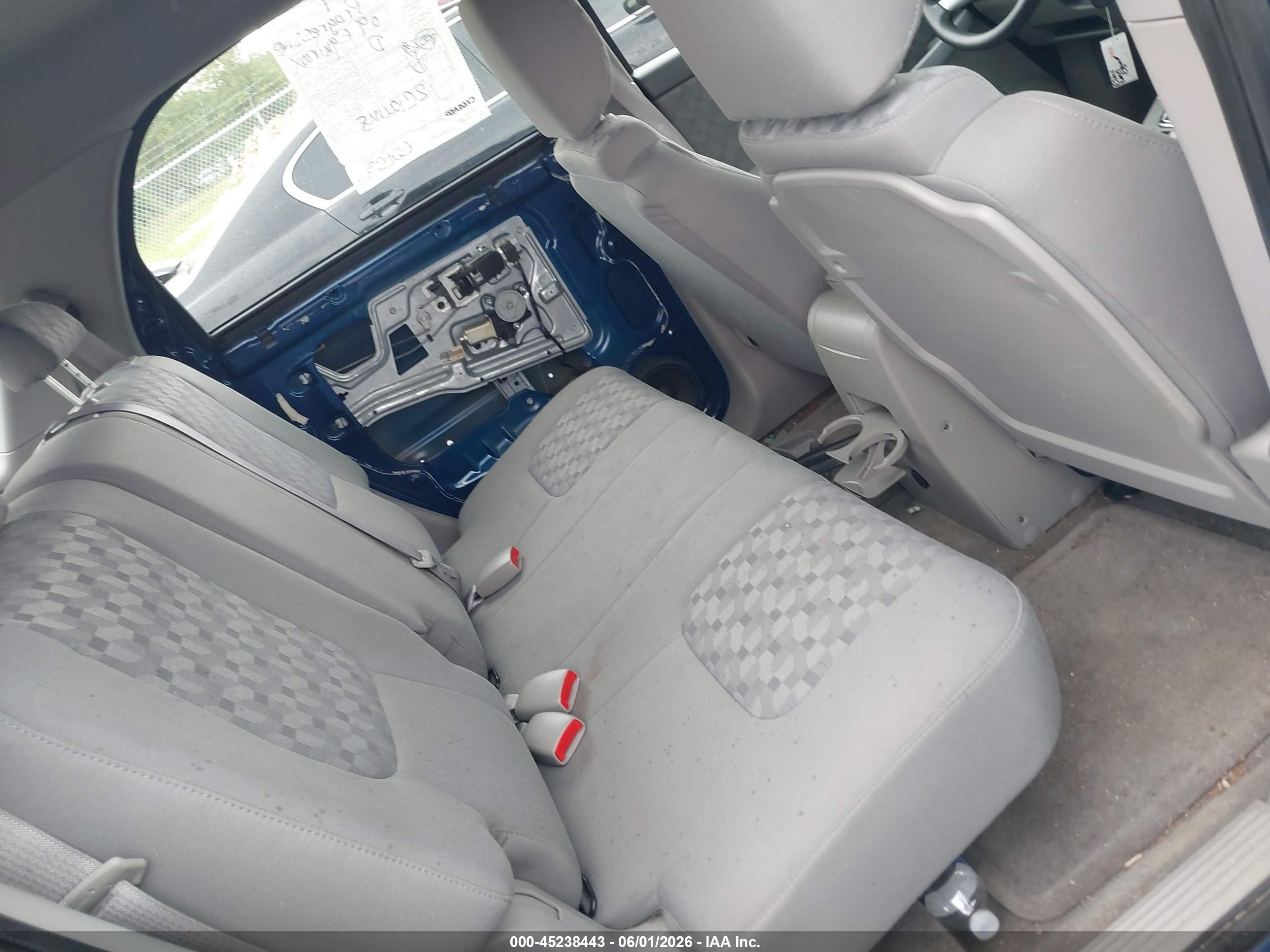 2009 Chevrolet Equinox Ls Blue vin: 2CNDL13F896227578