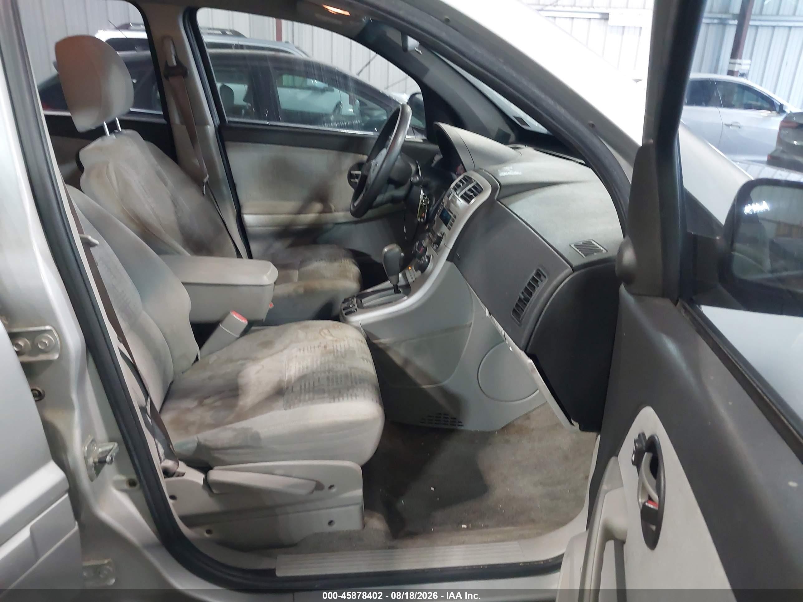 2006 Chevrolet Equinox Ls Серебряный vin: 2CNDL13F966198698