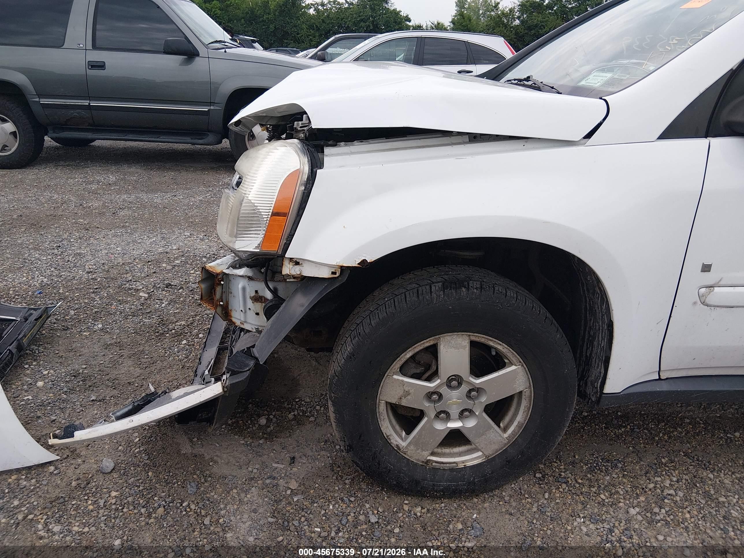 2008 Chevrolet Equinox Ls White vin: 2CNDL13F986021118