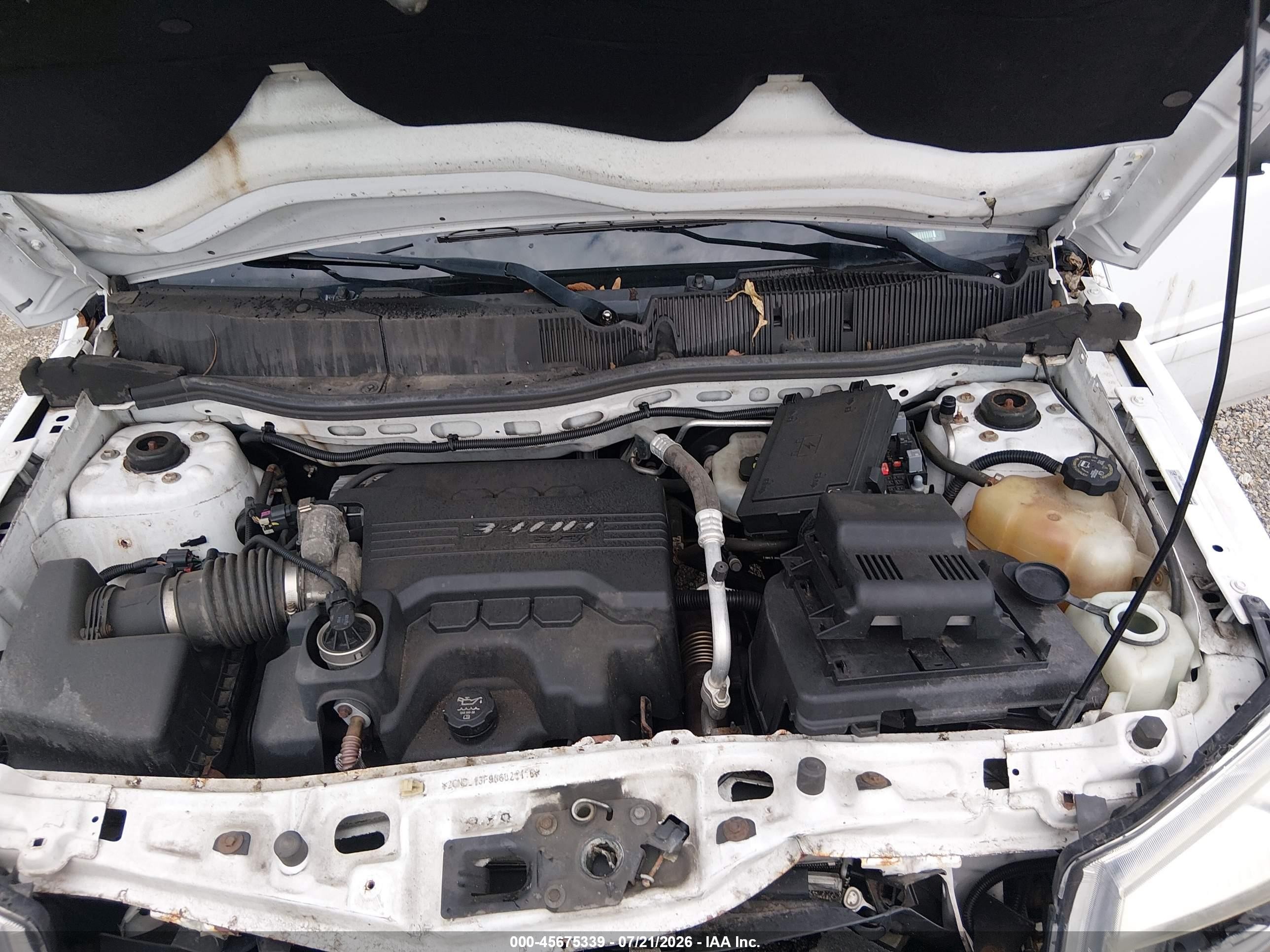 2008 Chevrolet Equinox Ls White vin: 2CNDL13F986021118
