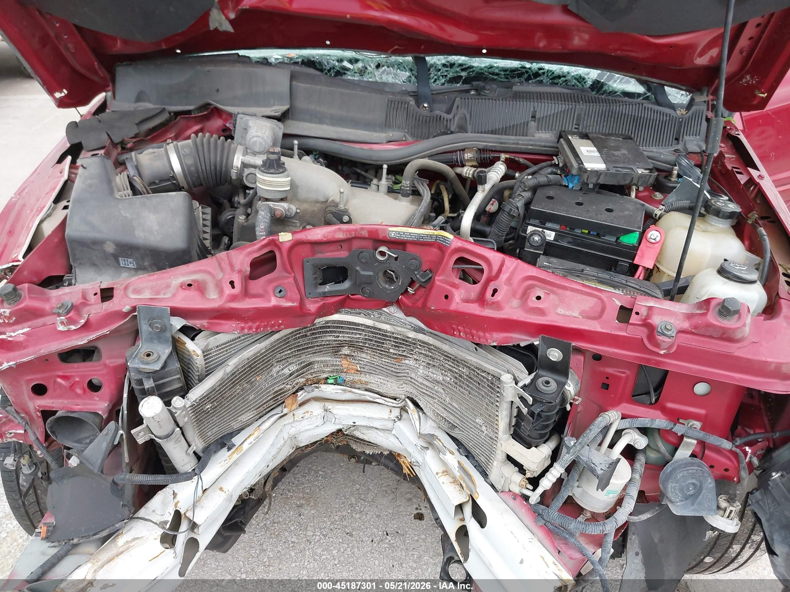 2005 Chevrolet Equinox Ls Red vin: 2CNDL13FX56132790