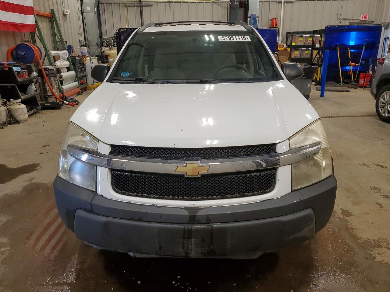2005 Chevrolet Equinox Ls Белый vin: 2CNDL23F056101375
