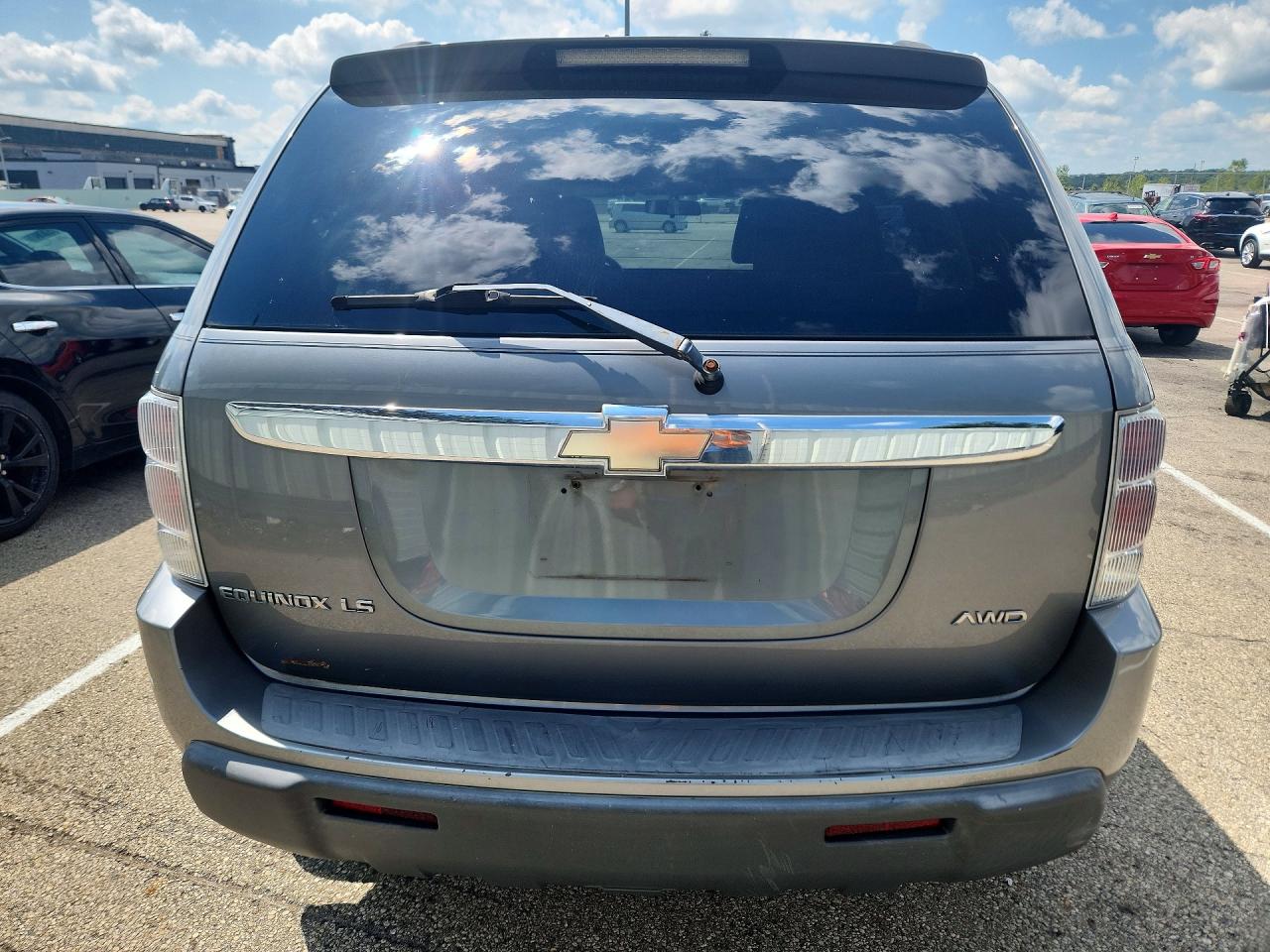 2005 Chevrolet Equinox Ls Silver vin: 2CNDL23F056207745