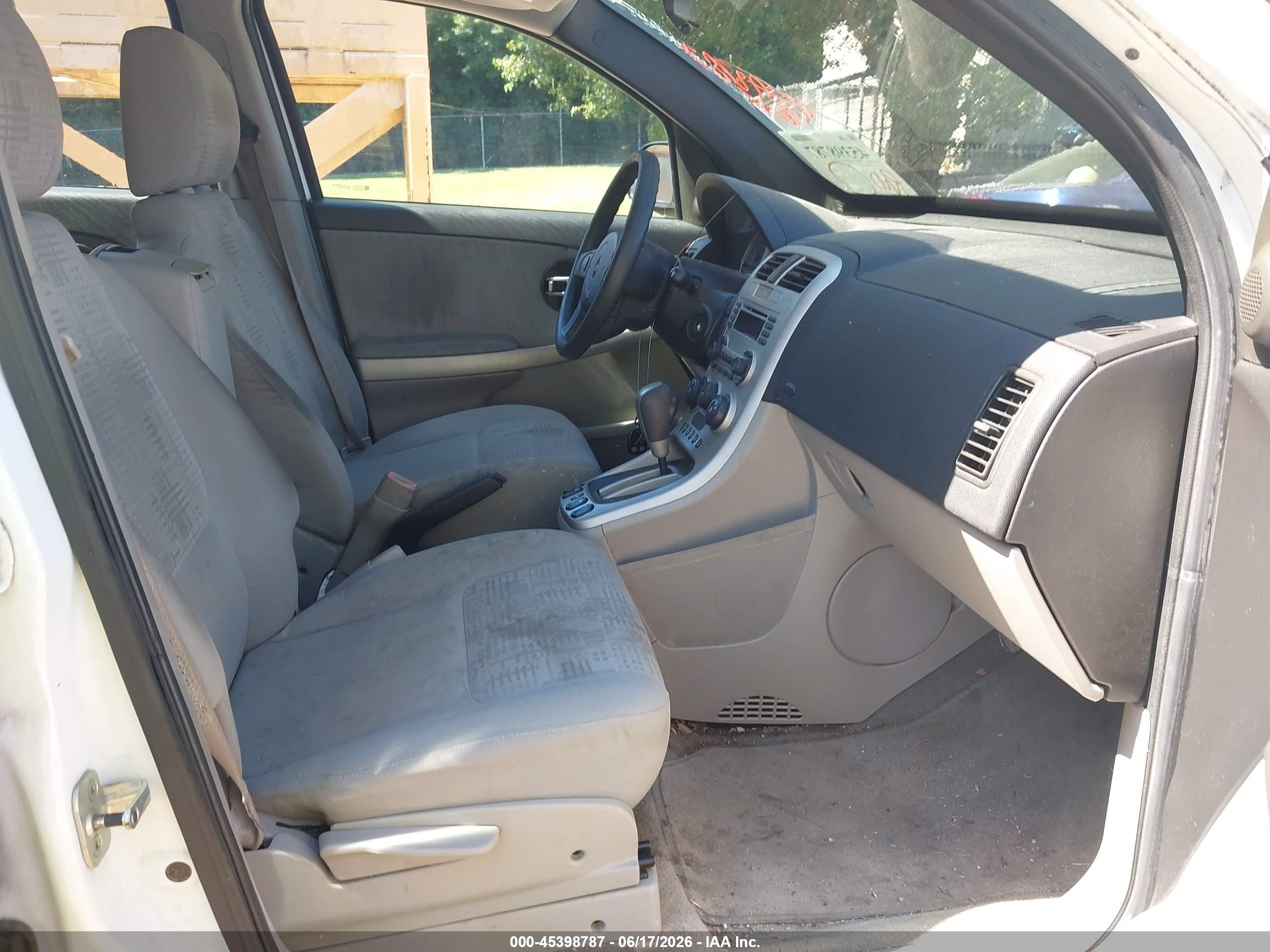 2006 Chevrolet Equinox Ls White vin: 2CNDL23F566013309