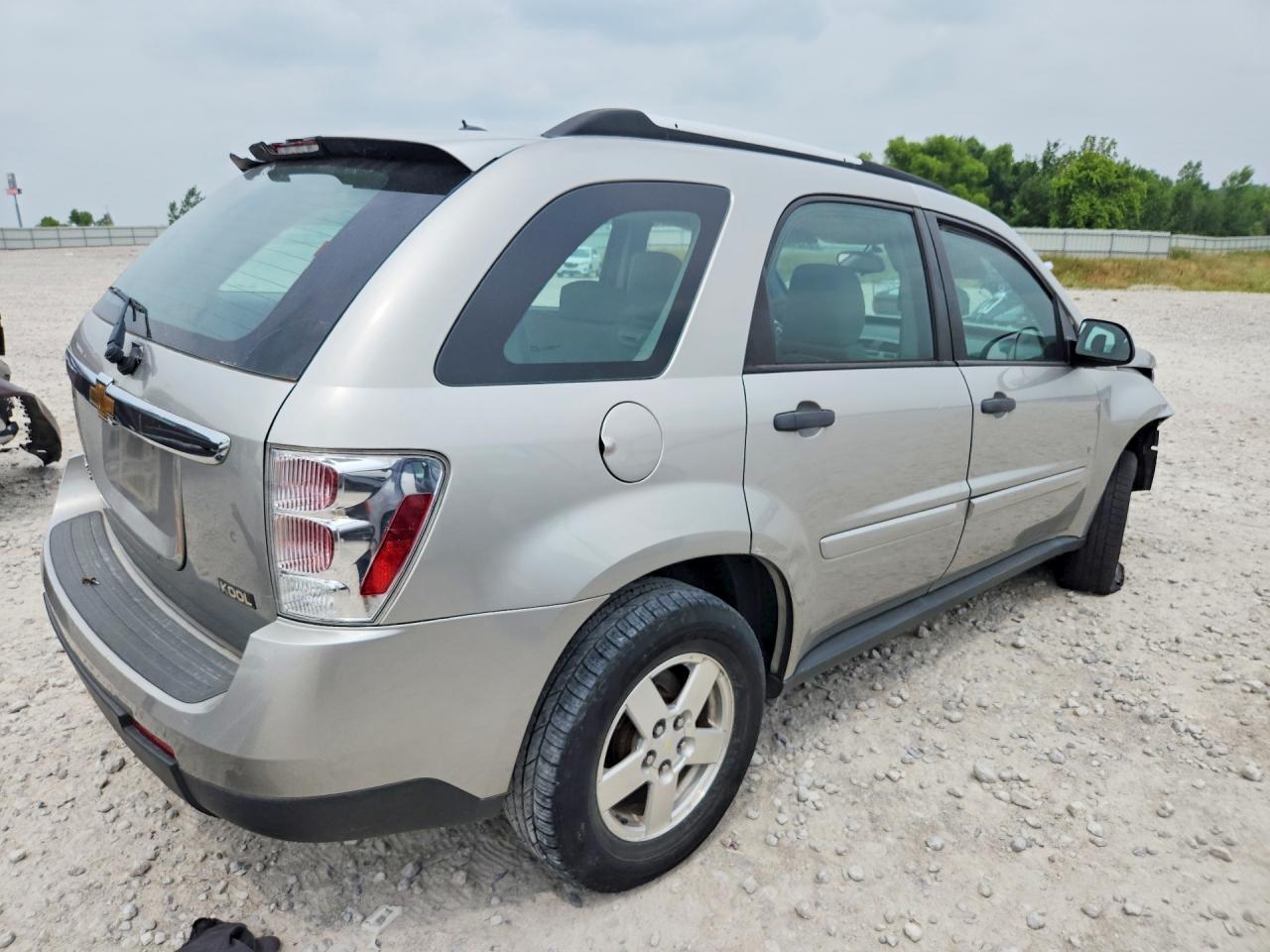 2008 Chevrolet Equinox Ls Silver vin: 2CNDL23F586061220
