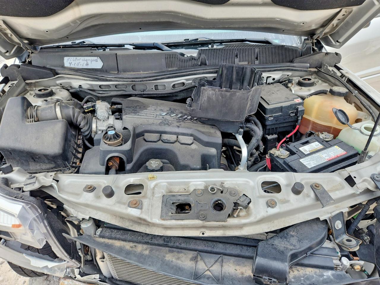 2008 Chevrolet Equinox Ls Silver vin: 2CNDL23F586061220