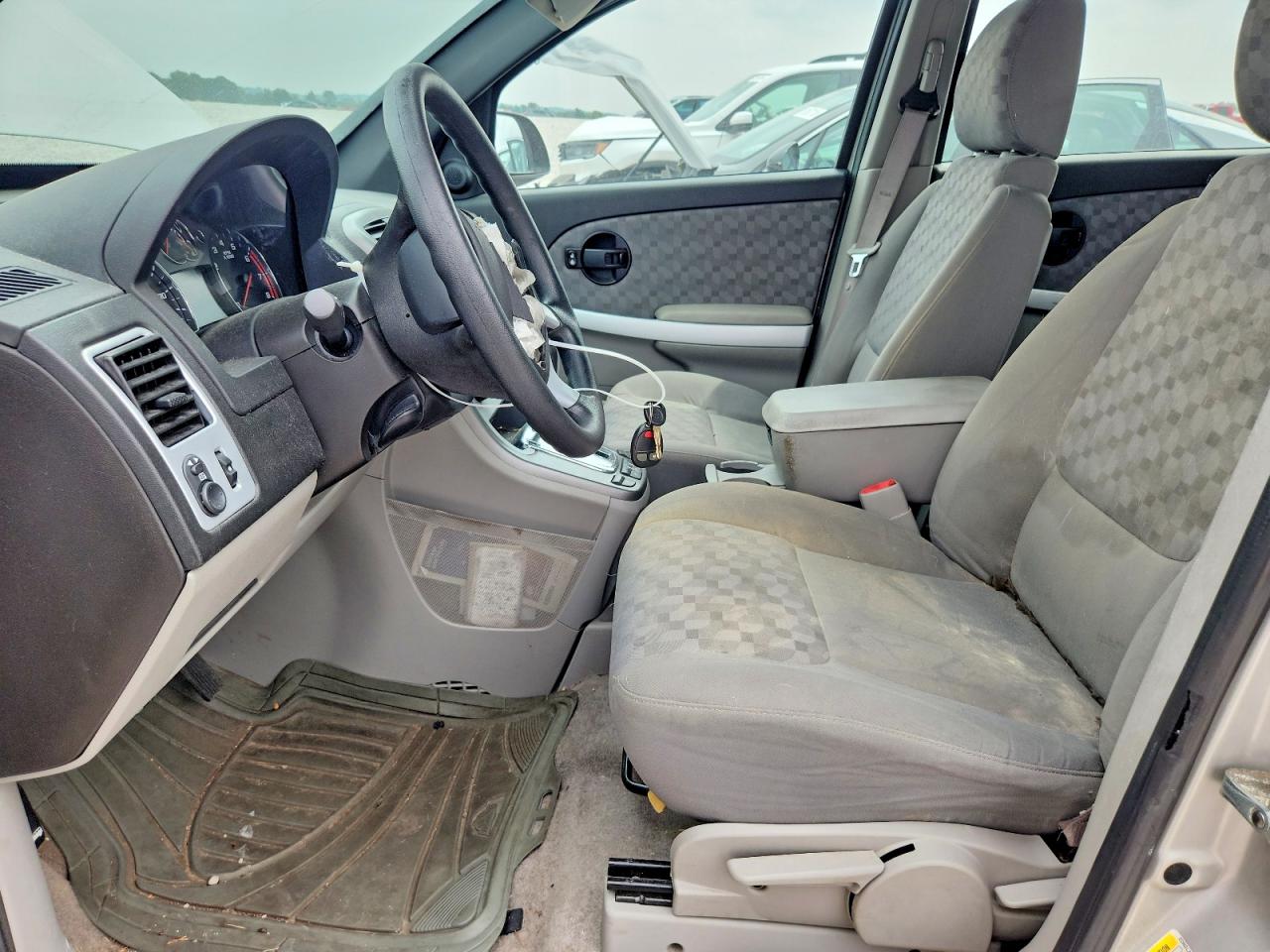 2008 Chevrolet Equinox Ls Silver vin: 2CNDL23F586061220