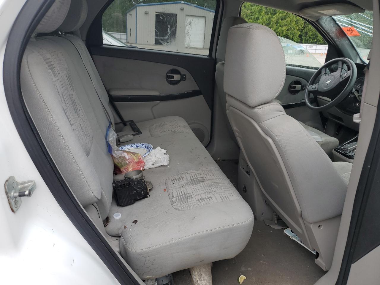 2005 Chevrolet Equinox Ls White vin: 2CNDL23F656042803
