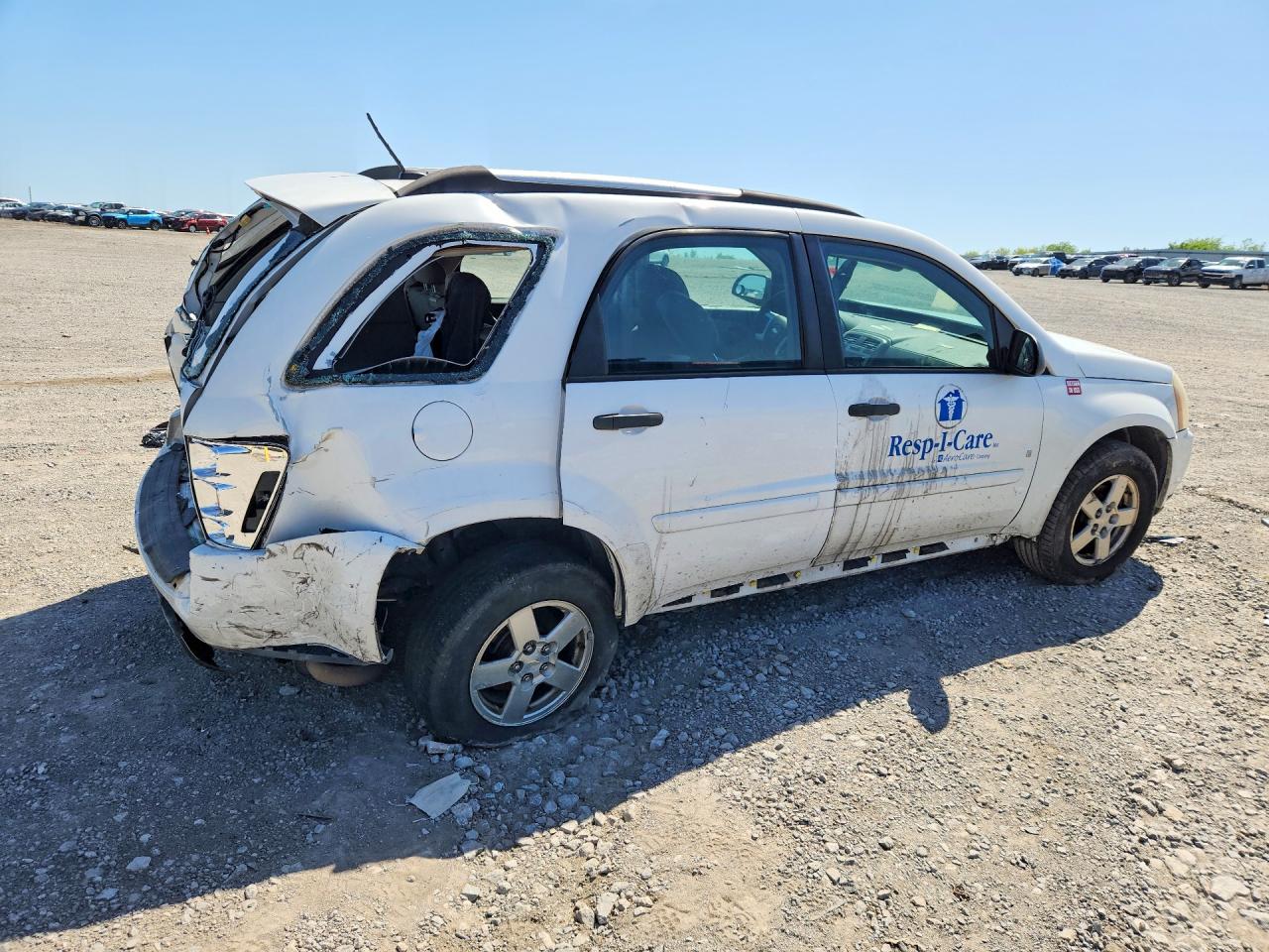 2008 Chevrolet Equinox Ls Белый vin: 2CNDL23F686046550