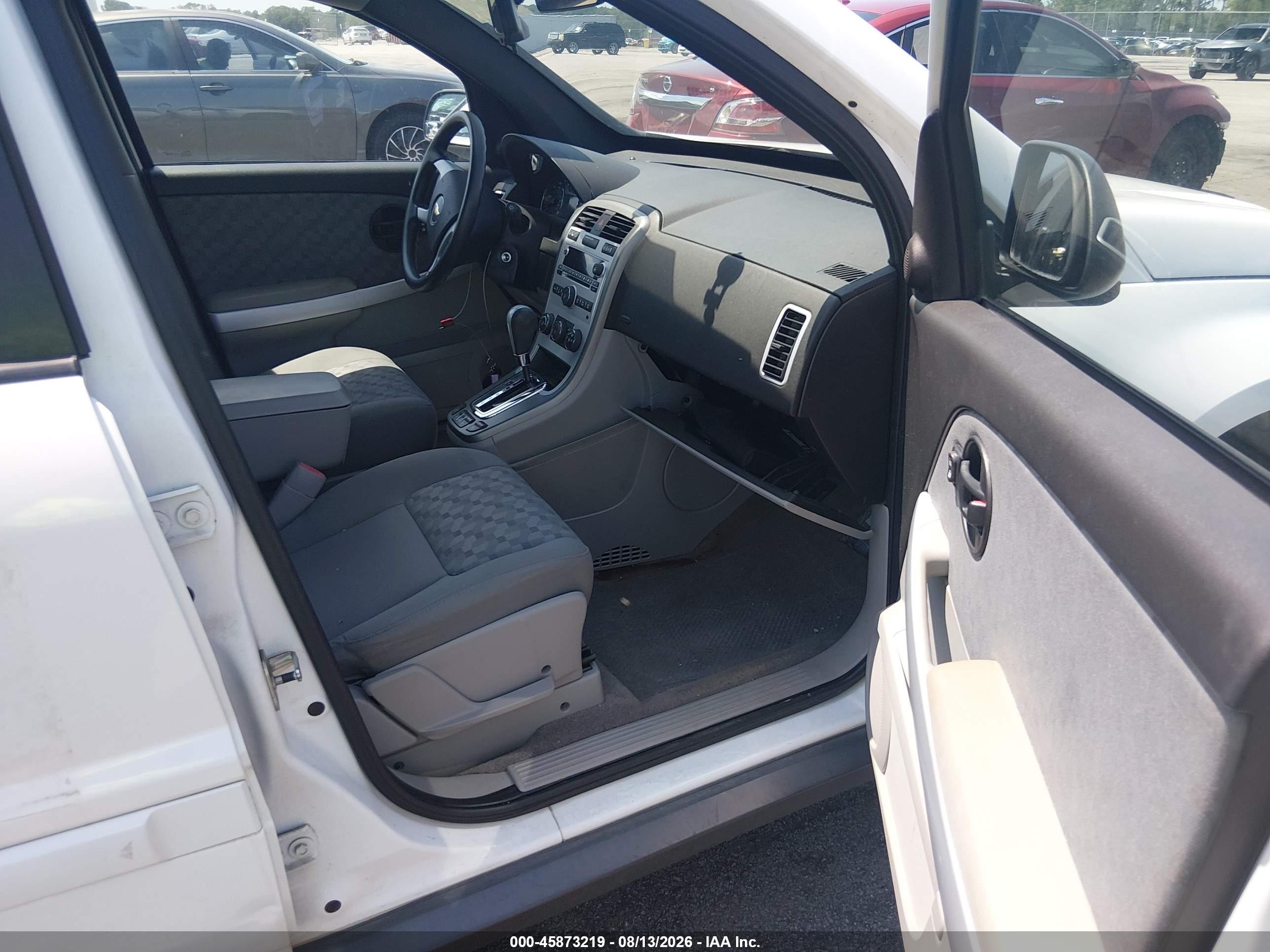 2008 Chevrolet Equinox Ls White vin: 2CNDL23F686061453