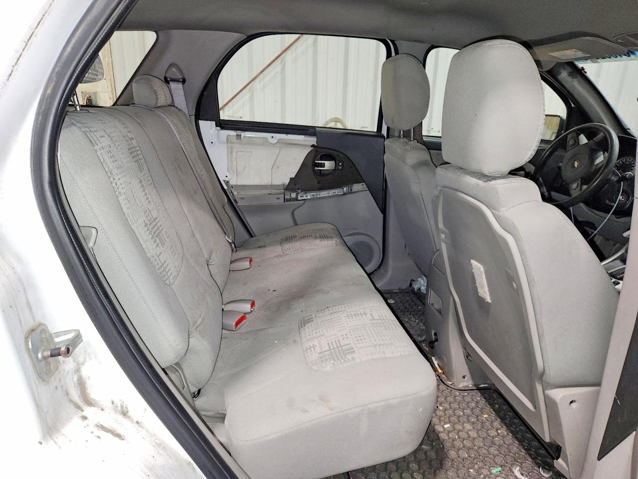 2006 Chevrolet Equinox Ls White vin: 2CNDL23F766132379