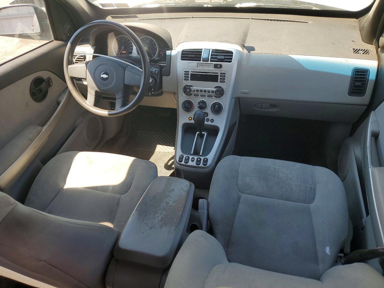 2005 Chevrolet Equinox Ls Silver vin: 2CNDL23F856150663