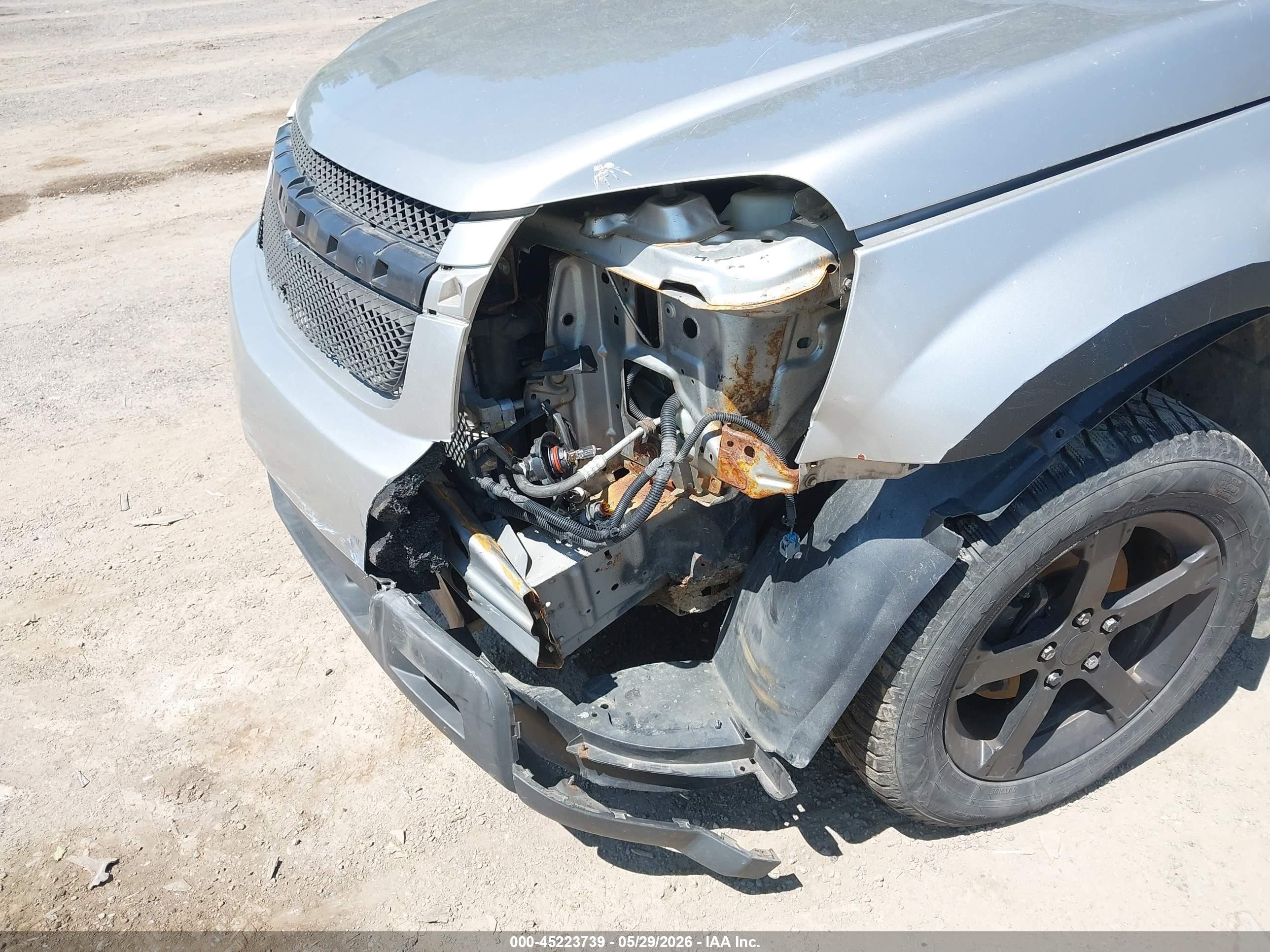 2007 Chevrolet Equinox Ls Silver vin: 2CNDL23F976077242